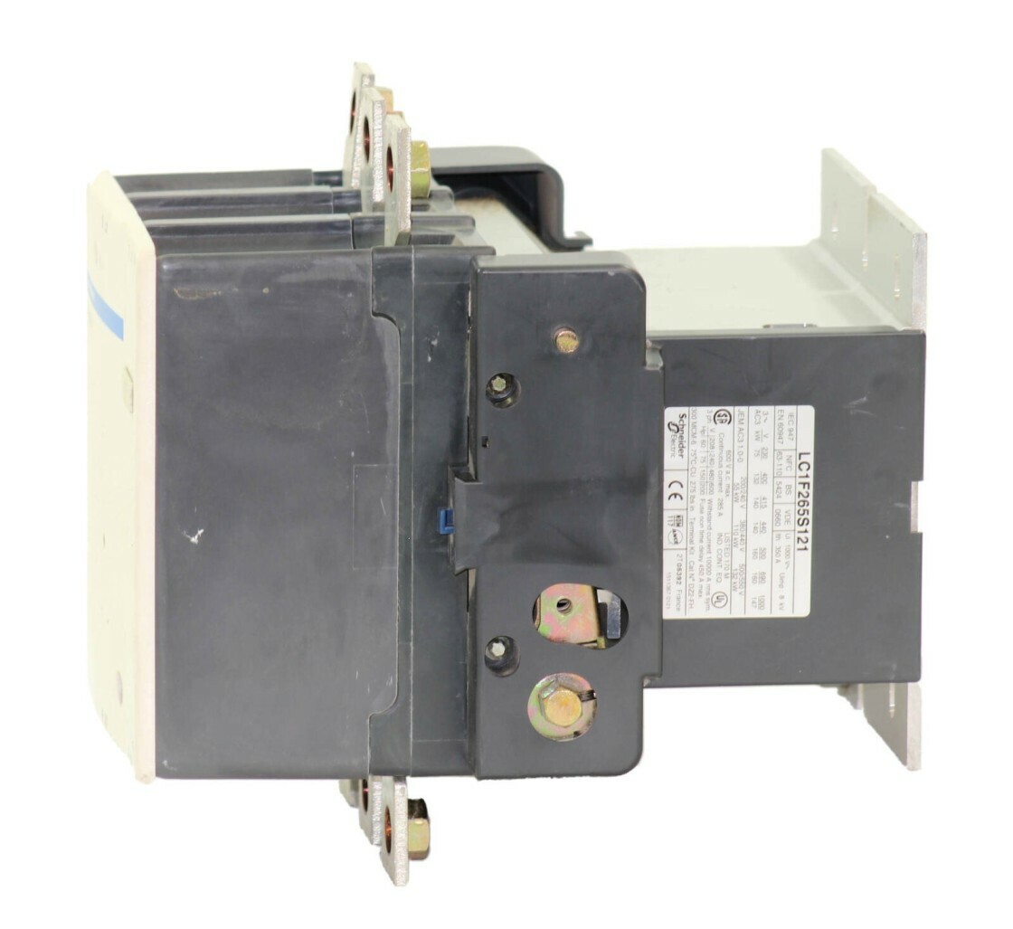 Telemecanique LC1F265S121 Contactor 285A 600V 3‑Pole 24V Coil w/ Aux Block