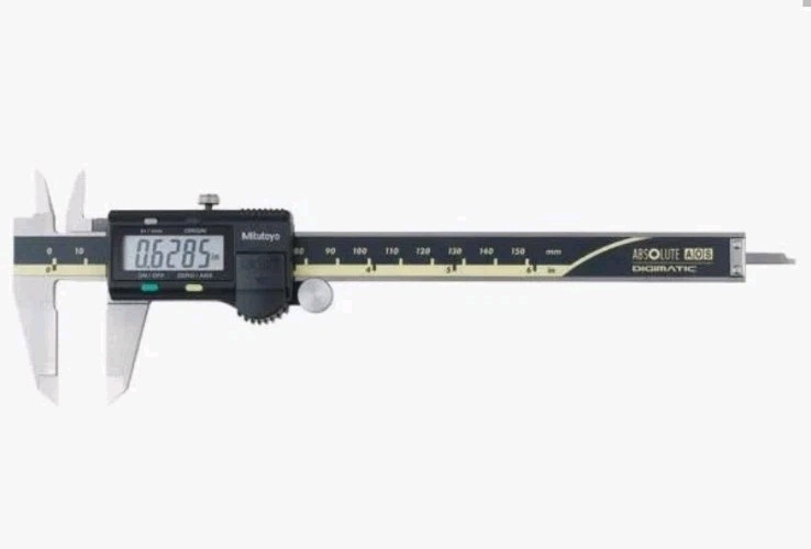 Mitutoyo 500-196-30 Electronic Digital Caliper CD-6″ASX