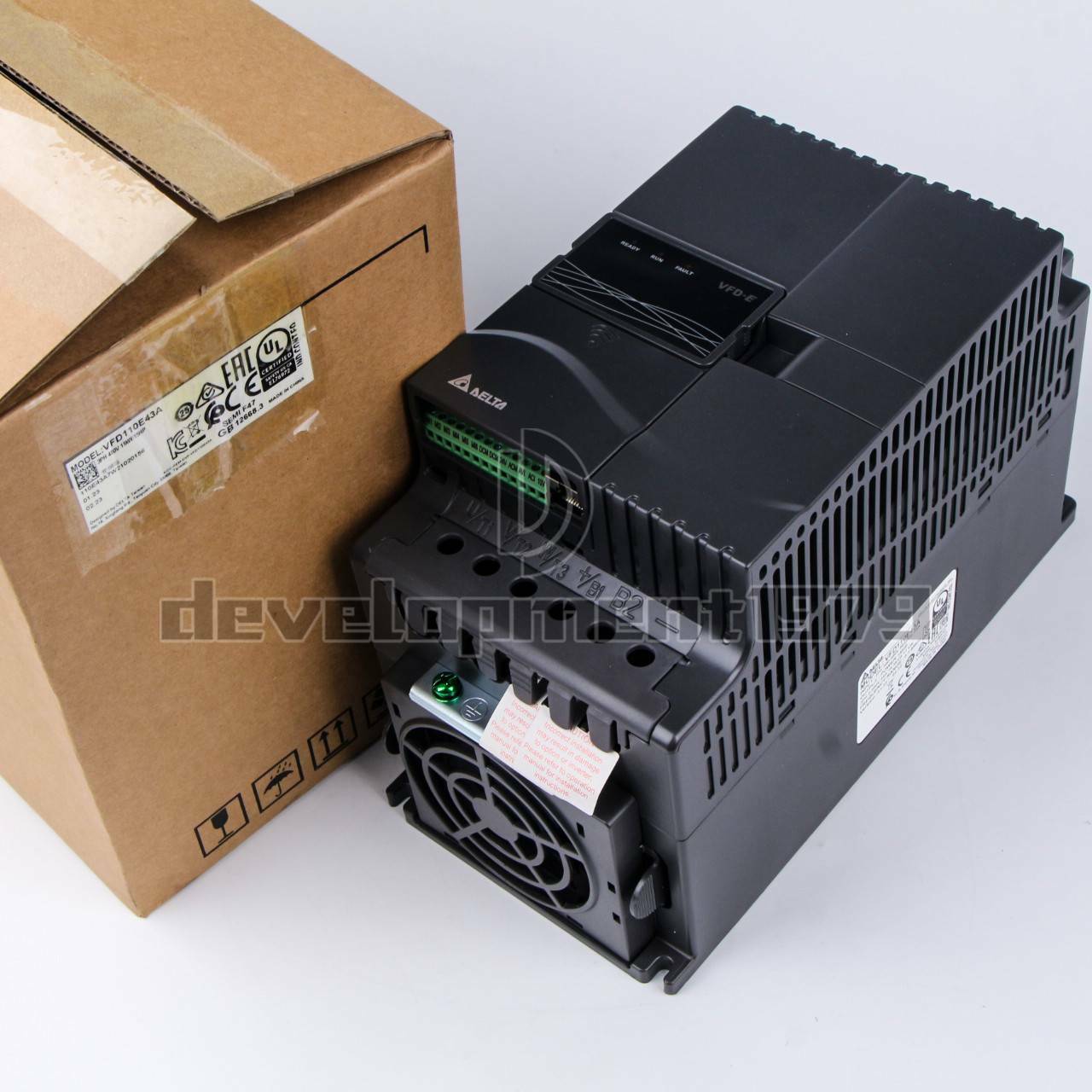 1PC NEW DELTA VFD VFD110E43A Inverter 11kw 15HP 3PHASE 380V 600Hz