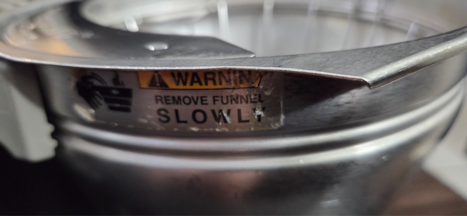 BUNN Commercial Stainless Steel Smart Funnel w/ Splashgard & D-Ring Basket