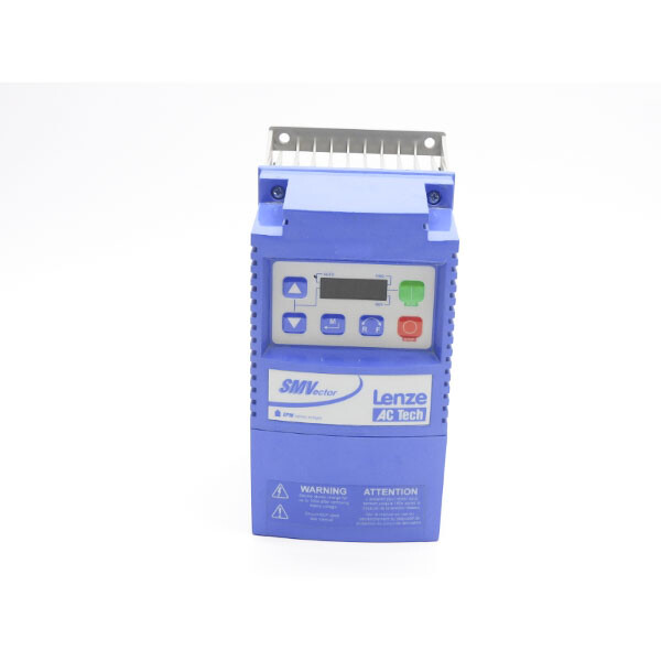 LENZE ESV222N04TXB 13469549 400/480V 6.1/5.4A NSNP