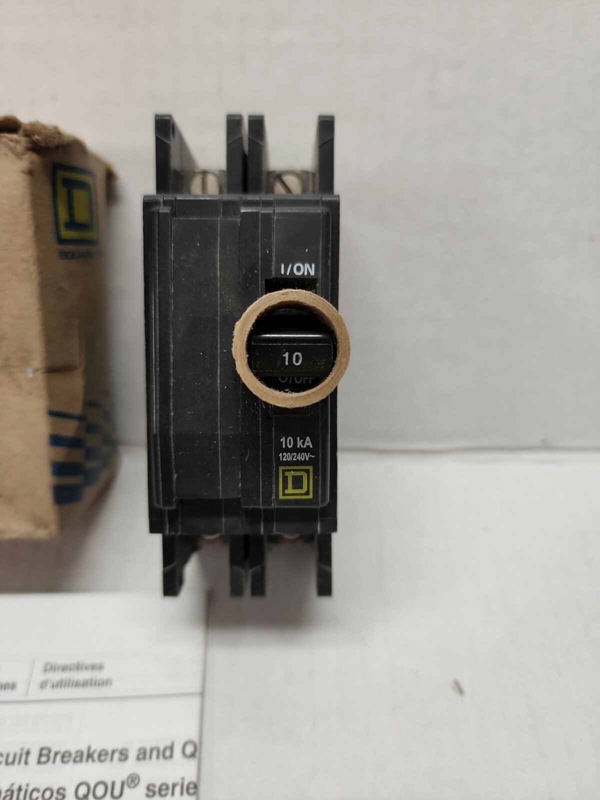 Square D QO 10AMP 2 POLE CIRCUIT BREAKER QOU210 120/240VOLT