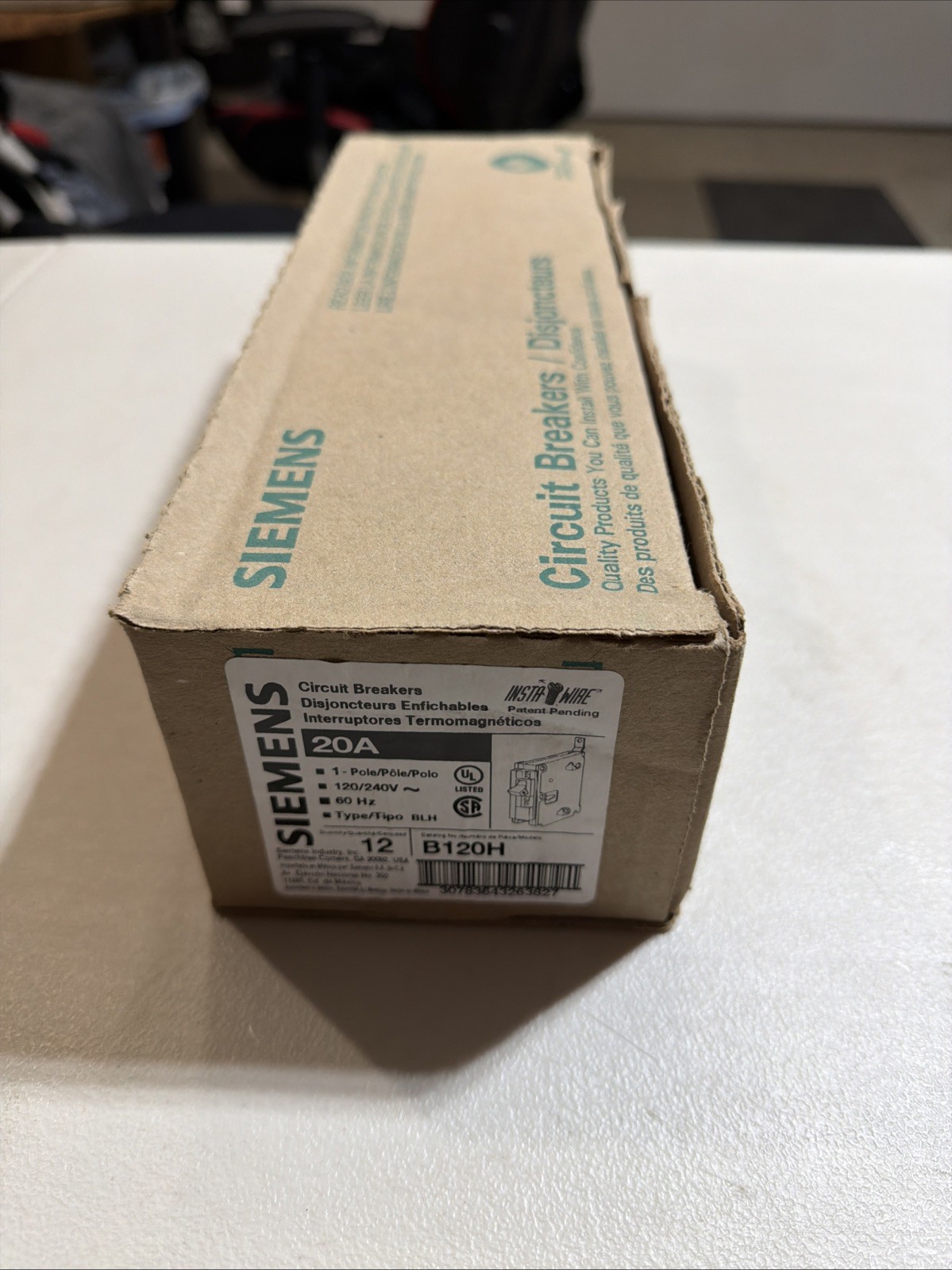 Siemens B120H Circuit Breakers 12-Pack 20 Amp 120 Volt Type BL Bolt On NEW !!!!!