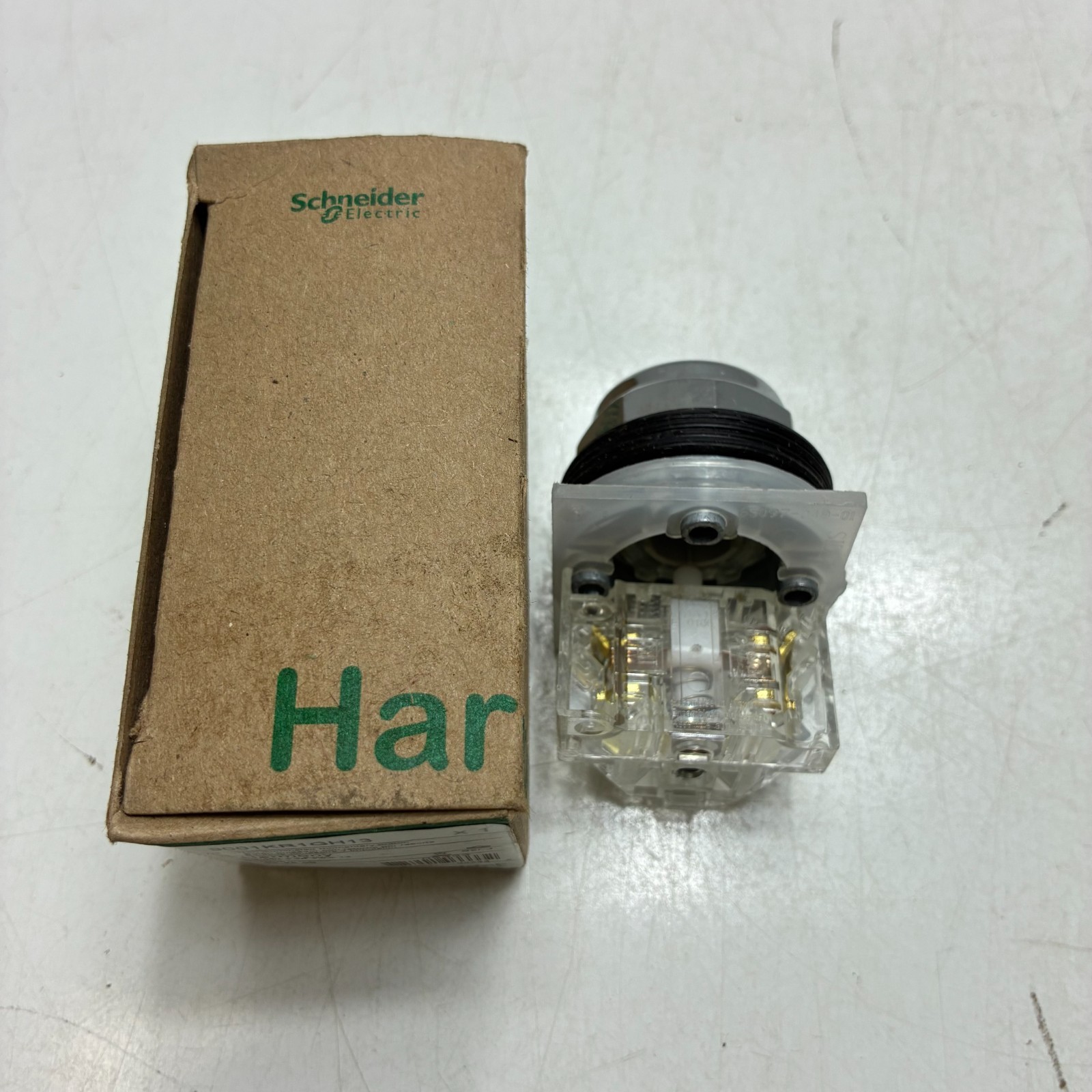 SQUARE D 9001KR1GH13 Non-Illuminated Push Button Green 30mm