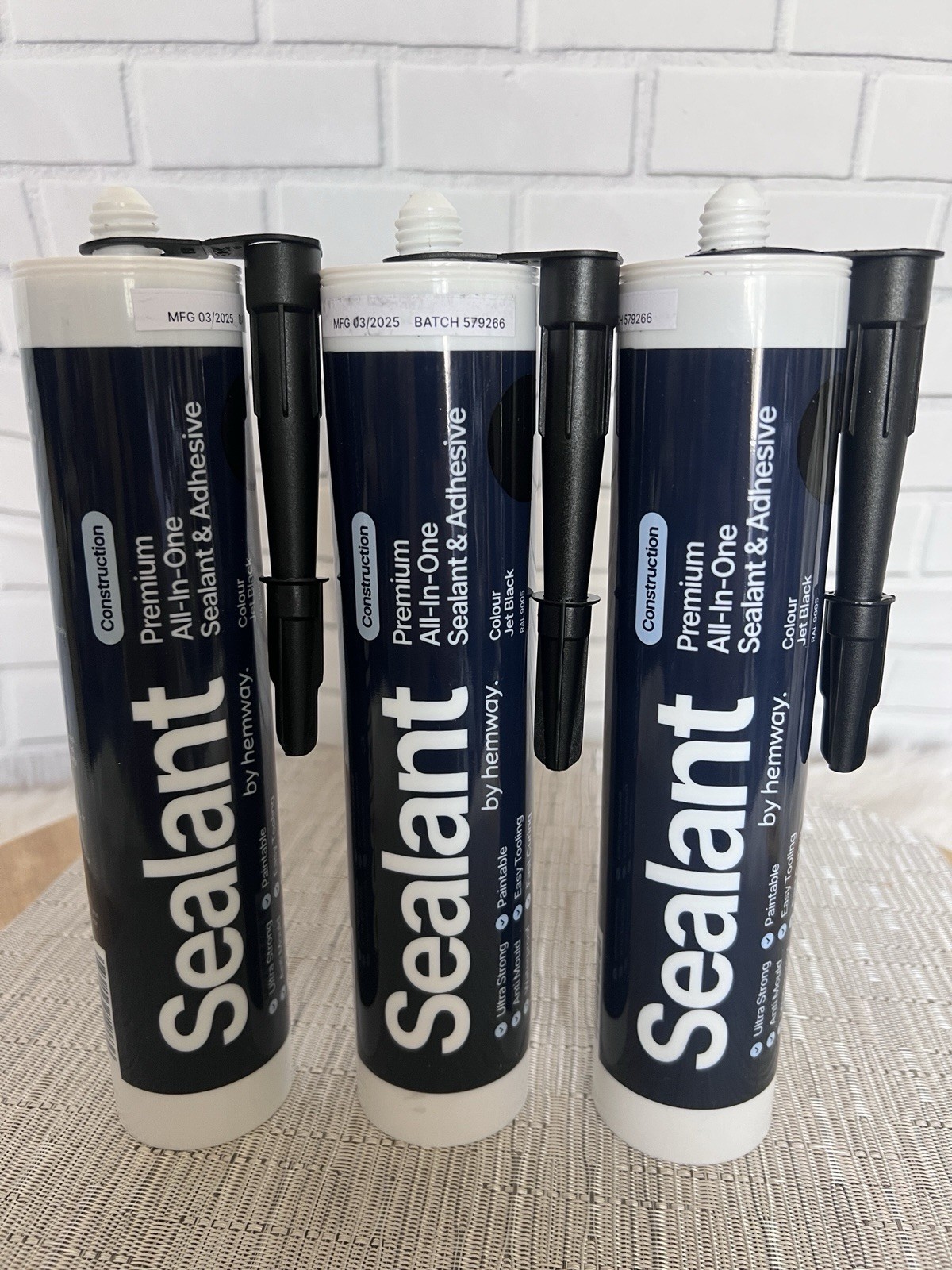 Jet Black Construction Sealant & Adhesive All-in-One Hybrid Polymer | Superio…