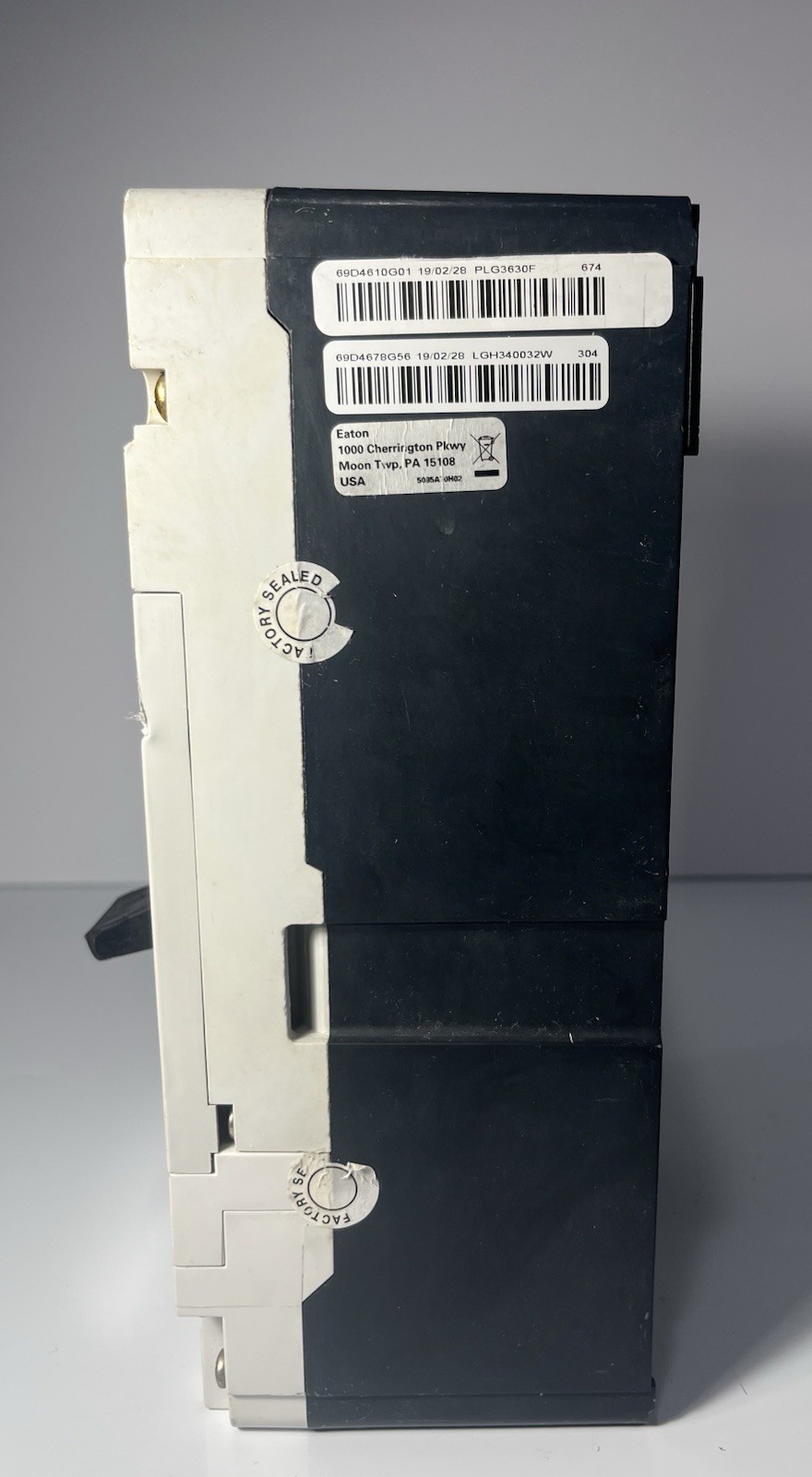 Eaton L630H LGH3630NN 3 Pole 600 Amp 600V Circuit Breaker