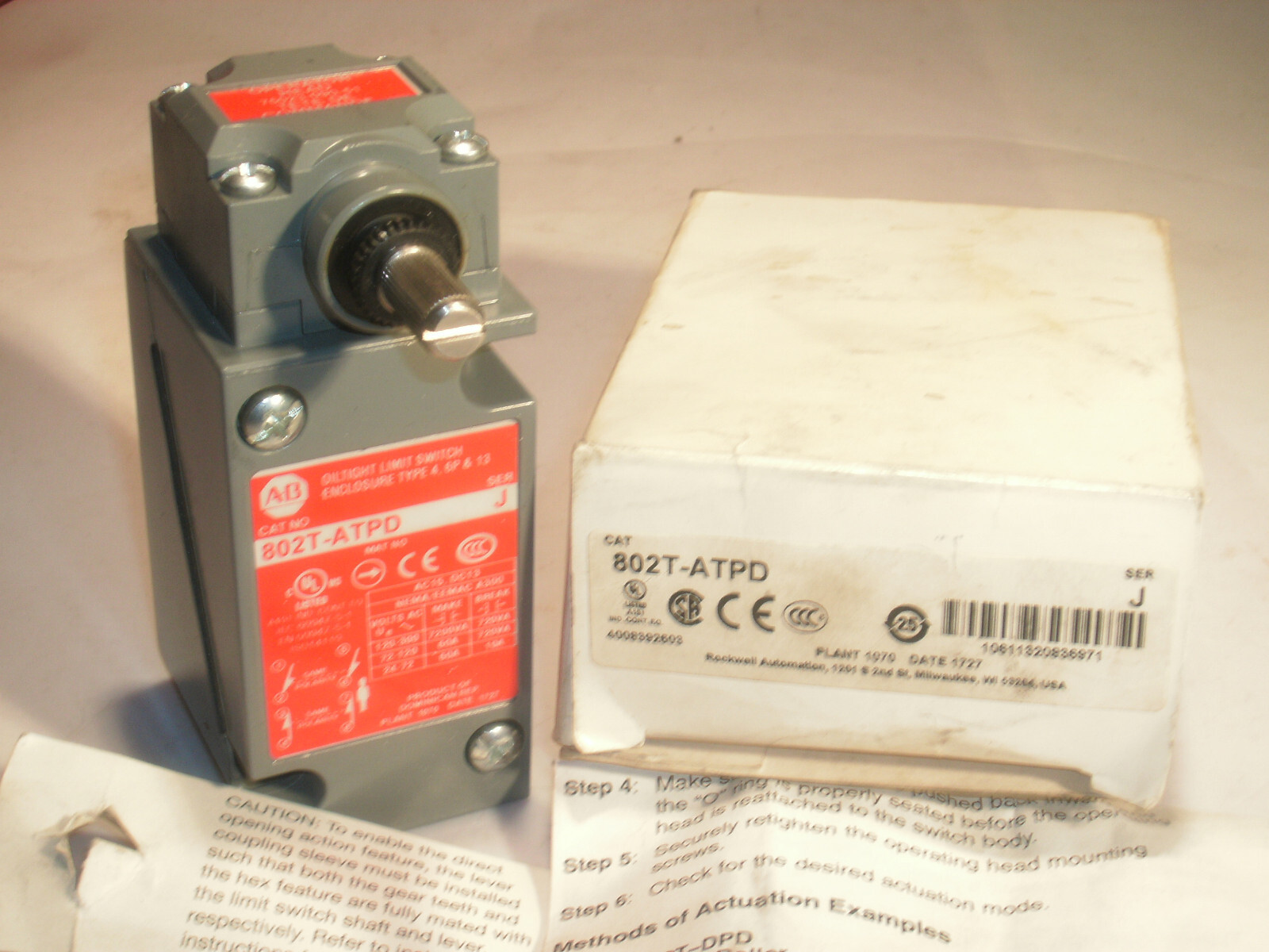 ALLEN BRADLEY 802T-ATPD SER. J OILTIGHT LIMIT SWITCH 802TATPD NEW