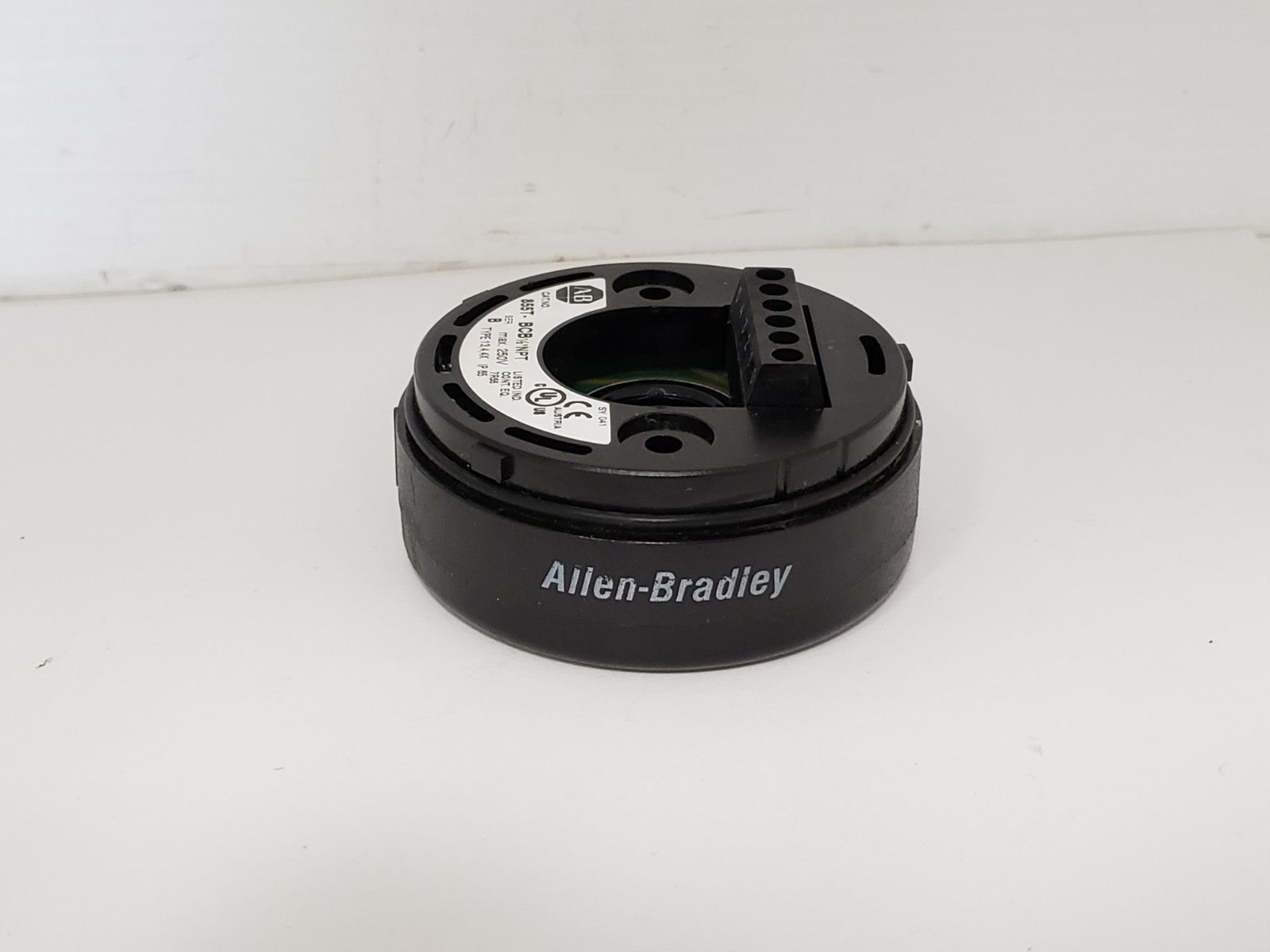 ALLEN BRADLEY 855-BCBC STACK LIGHT SURFACE MOUNT BASE SERIES B