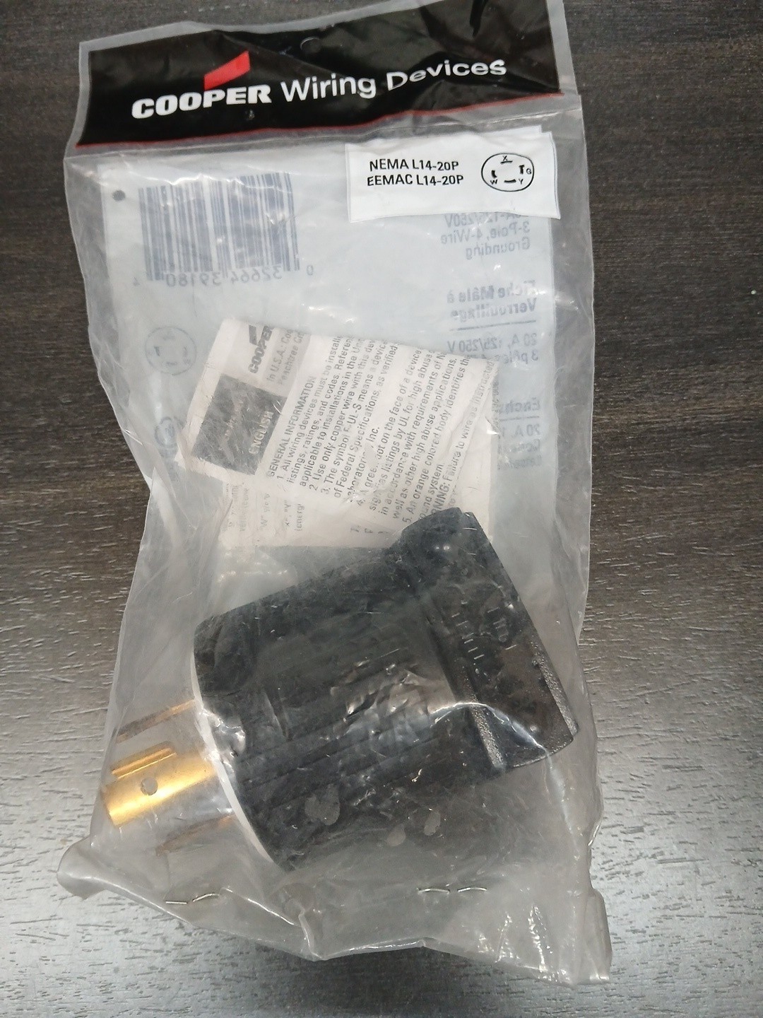 Lot of 10 NEMA L14-20P 20 Amp 125V 250V Locking Male Ground Plug Generator Cord