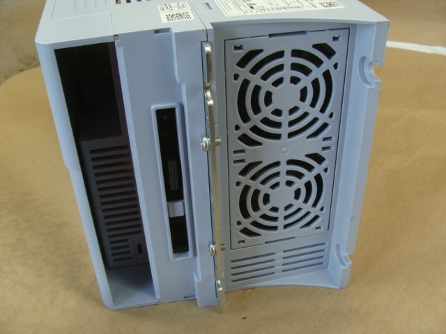 WEG AC VARIABLE FREQUENCY DRIVE CFW500D24P0T4DB20G2 15HP 380-480V 24A