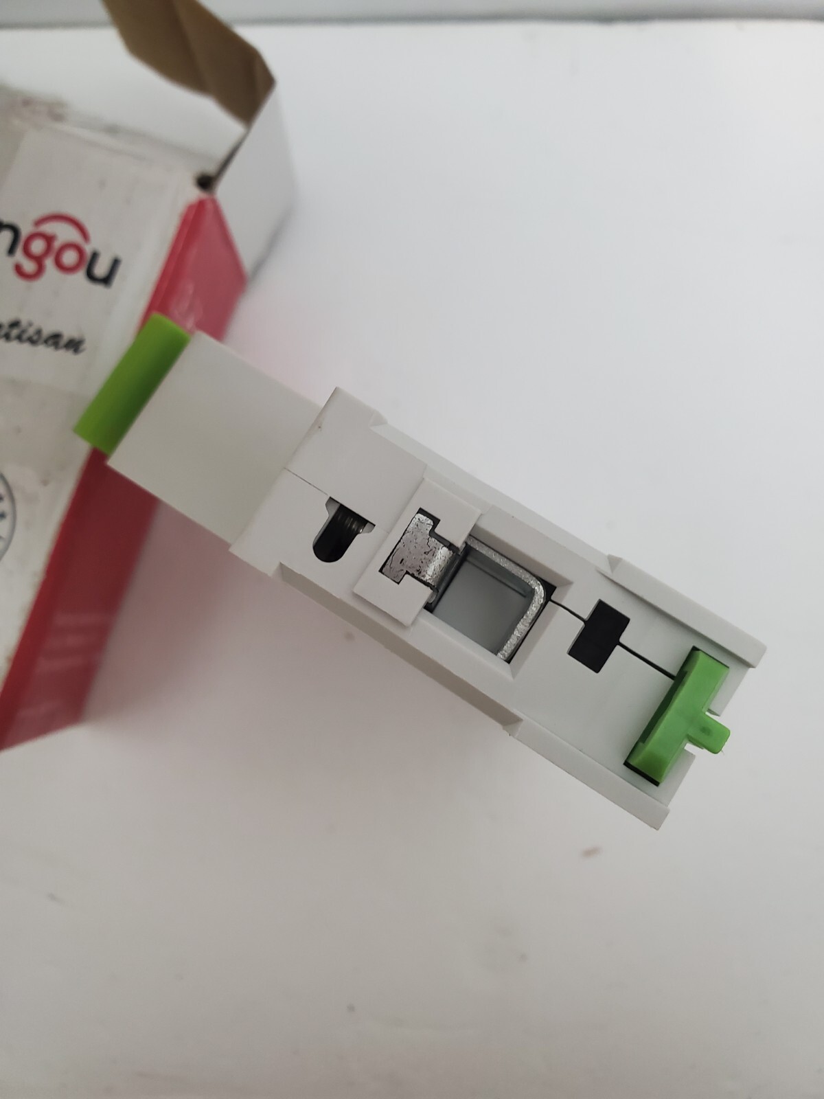 Tongou TOMG3-63 1P 3A-63A AC 110V/230V/400V C Type Air Switch Circuit Breaker