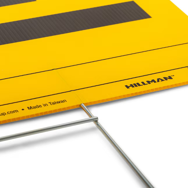 Hillman Garage Sale – with Holder 19-in x 24-in Plastic Garage/Yard sale Sign