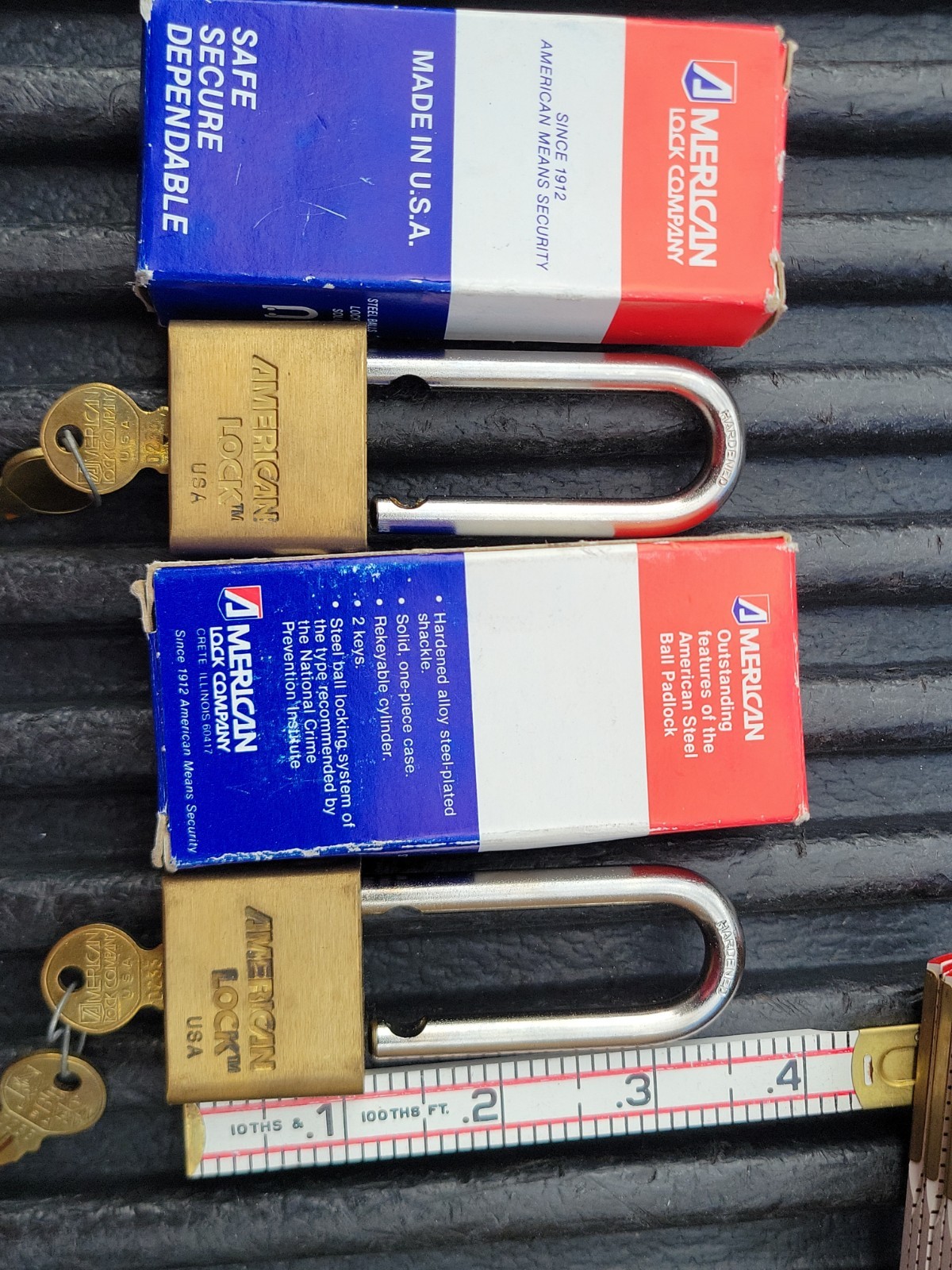 (2) 1995 AMERICAN PADLOCK L-51 SERIES CHROME SHACKLE Keyed Alike YFJ NOS