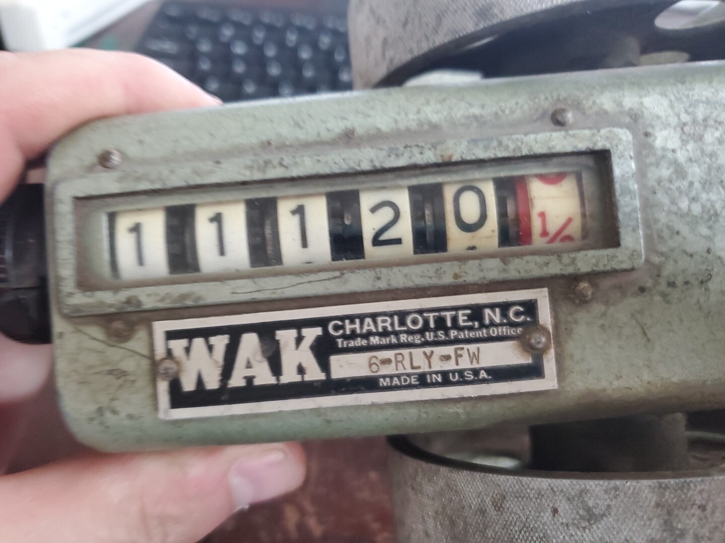 Vintage WAK 6-RLY-FW Analog Mechanical Counter (CX24C)