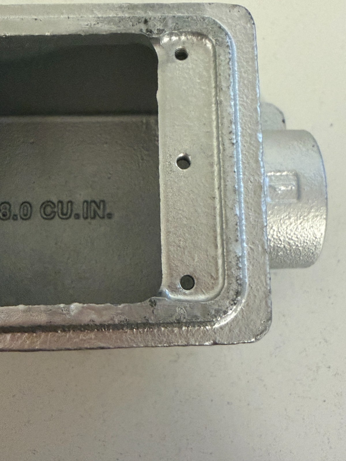 FDC-1-100 Malleable Iron Ridge Top Cast Device Box 1-Gang 1″
