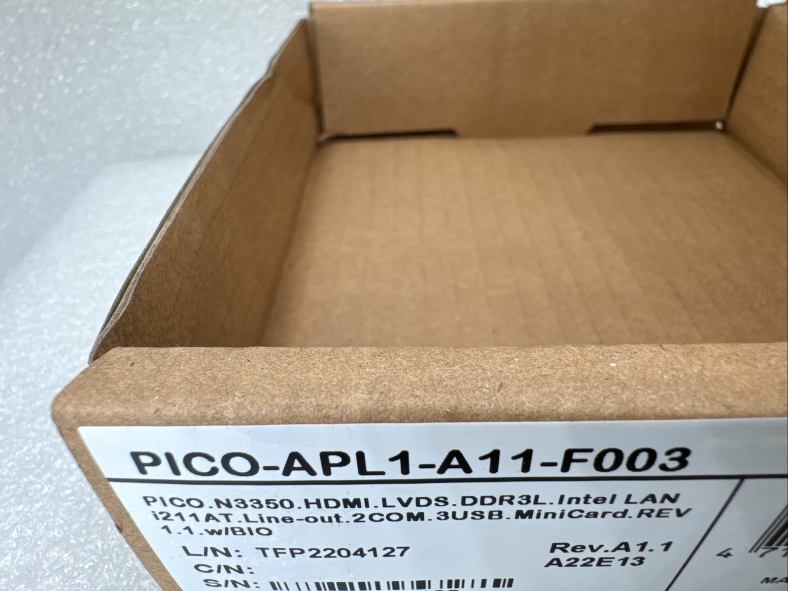 New! PICO-APL1 – Embedded Single Board Computers TFP2204127 HDMI LVDS DDR3