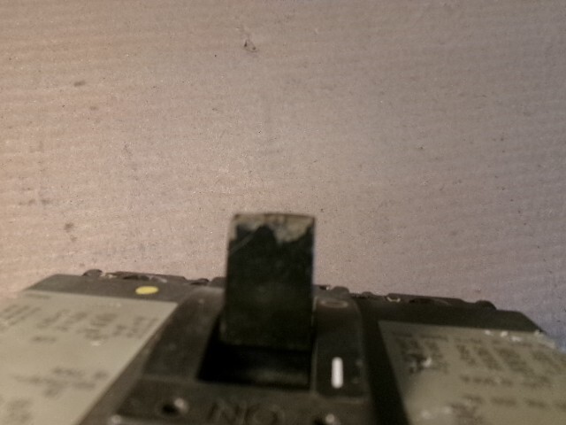 Square D FH FH36015 3 Pole 15 Amp 600V Circuit Breaker Gray Label flawed
