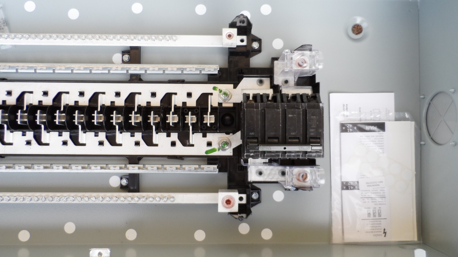 GE 200 Amp 32-Space 64-Circuit Main Breaker Outdoor Load Center Contractor Kit