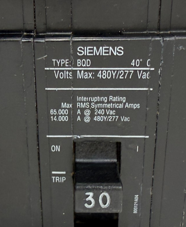 Siemens BQD330 30Amp 3Pole 277/480YVAC 14kA Bolt-On Circuit Breaker