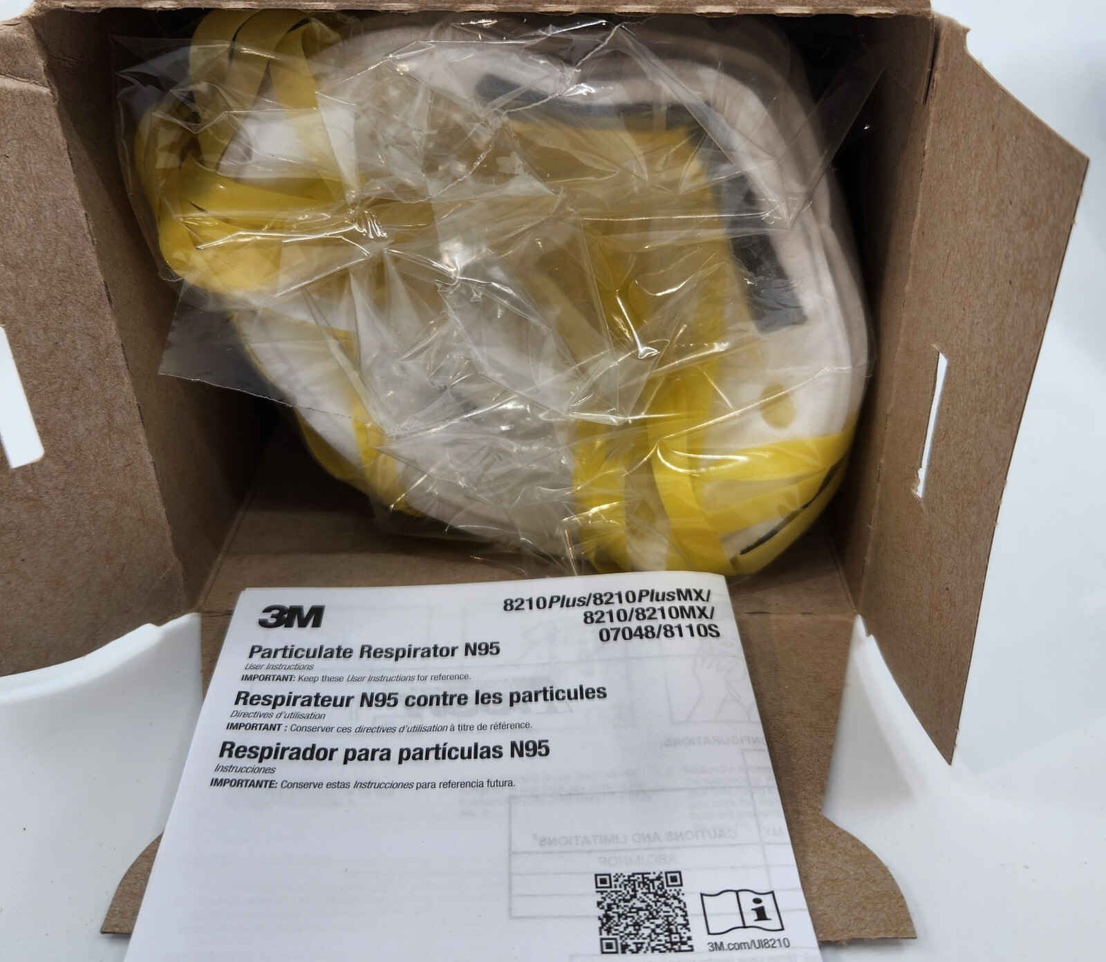 3M 8210 N95 Particulate Respirator NIOSH Approved Face 20 Masks Box EXP. 03/25
