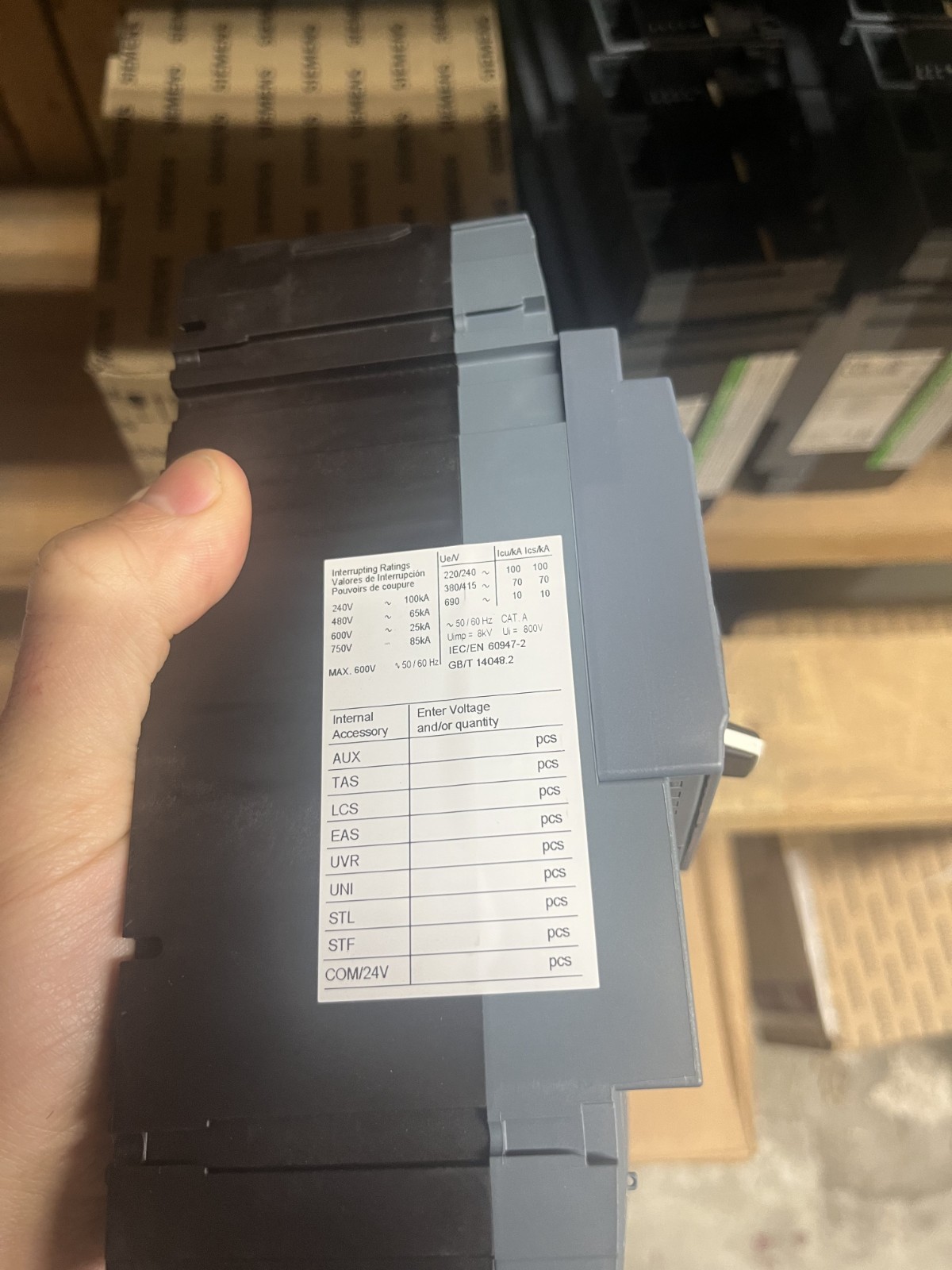 3VA5225-5EC31-0AA0 Siemens 250a 3P 480v Breaker replaces FXD63B250