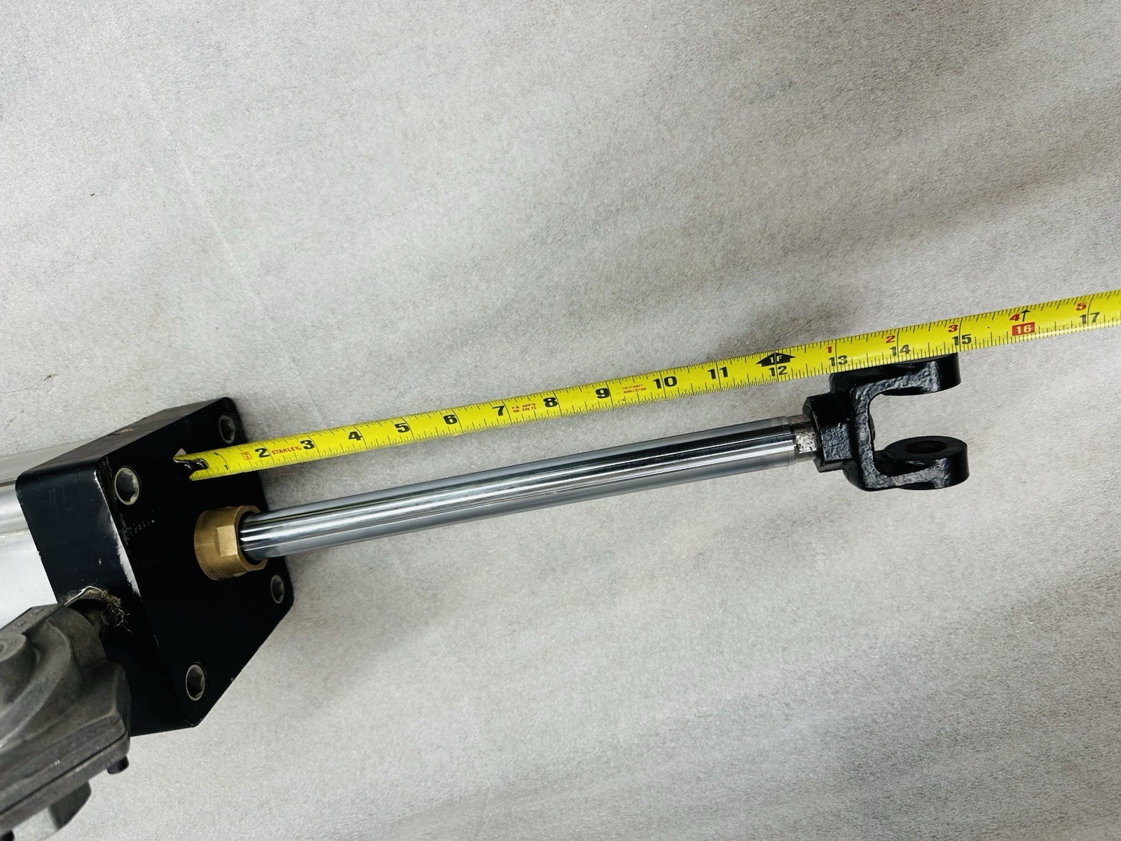 PARKER AIR CYLINDER 05.00 CBC4MAUE14AC 12.000 – 250psi 4MA Series w/ Fittings