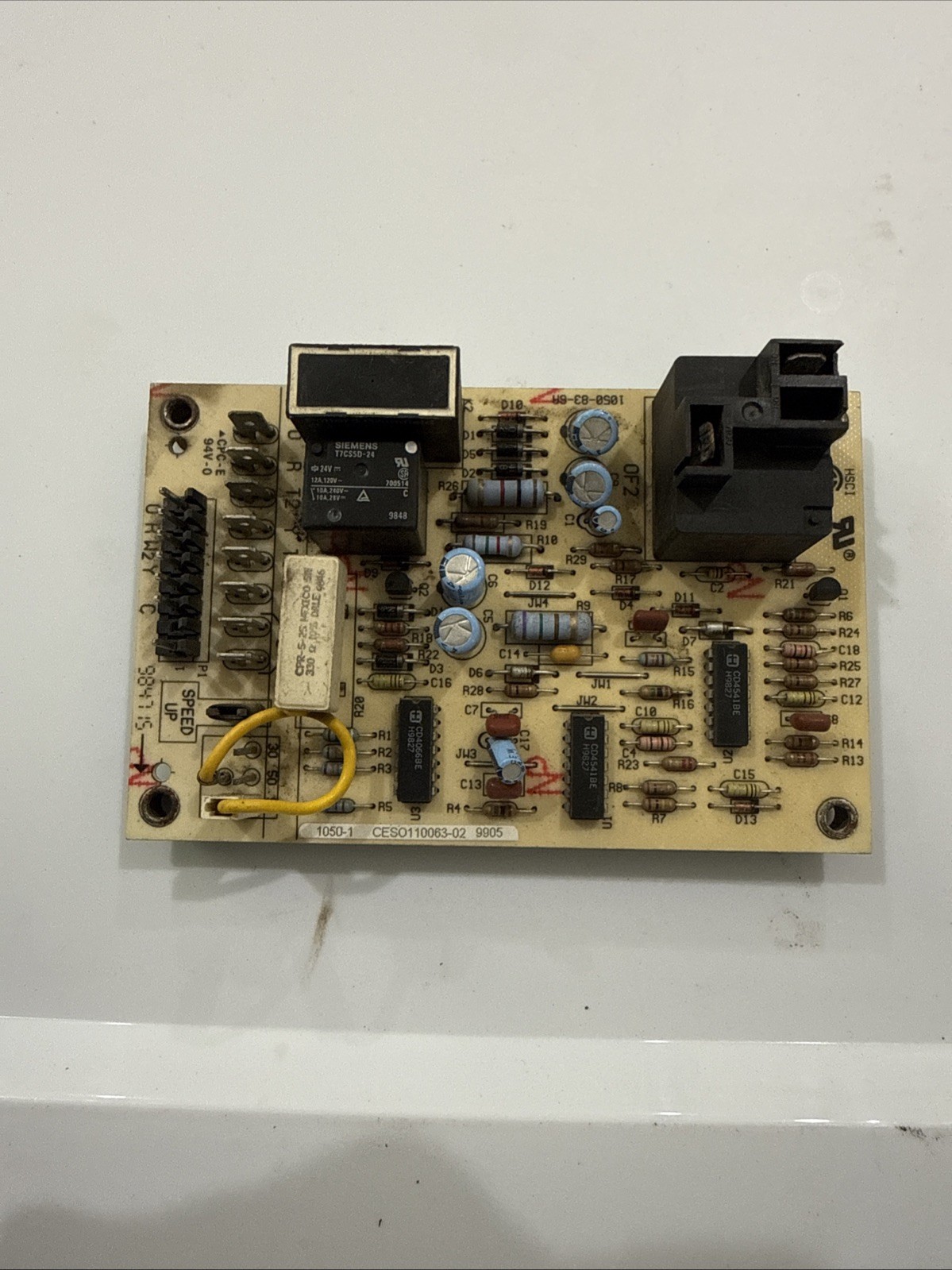 Carrier Bryant CESO110063-02 1050-83-6A Defrost Control Circuit Board