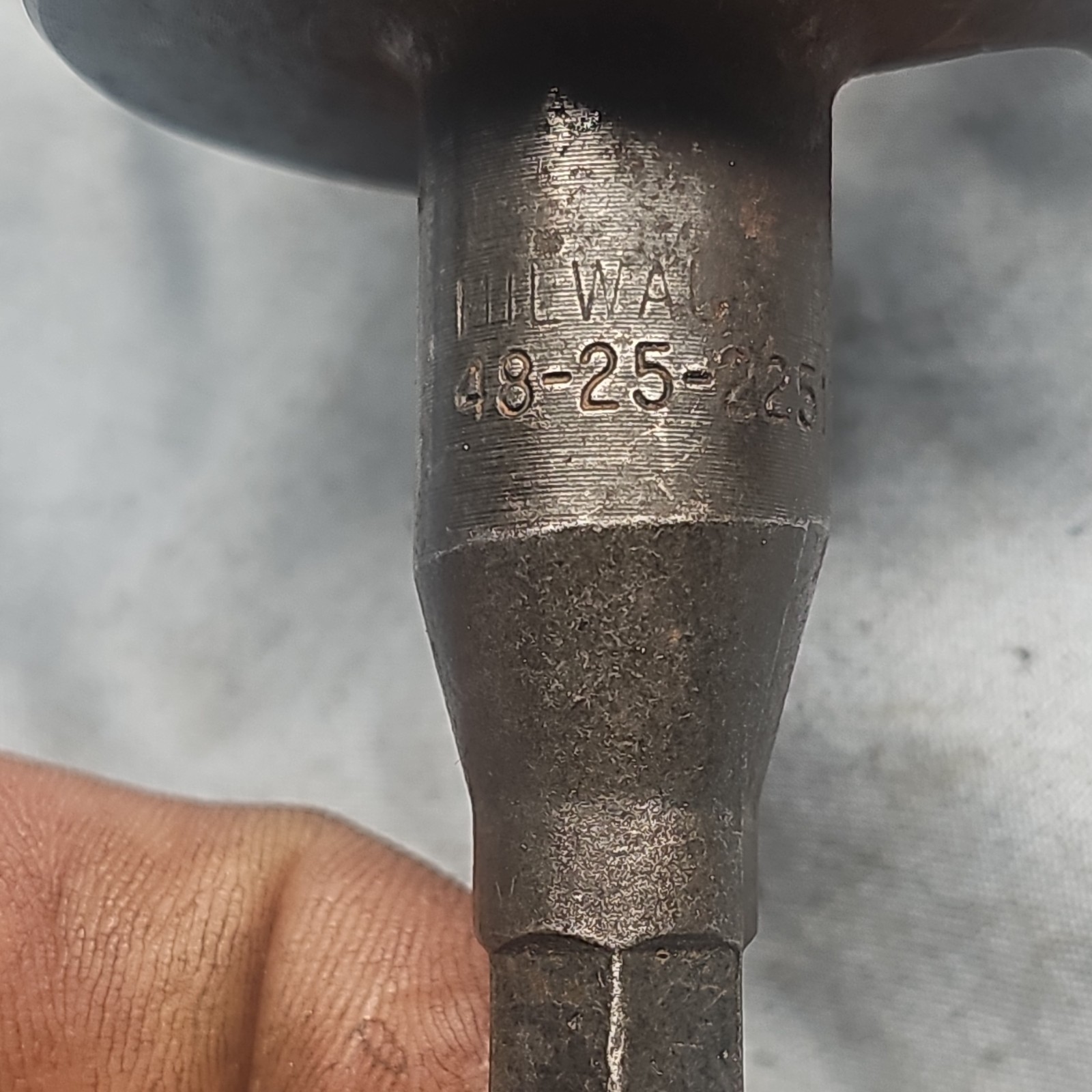 Milwaukee Hole Cutter 2-1/4 in (57 mm) Model 48-25-2251 MPN 48-25-2251