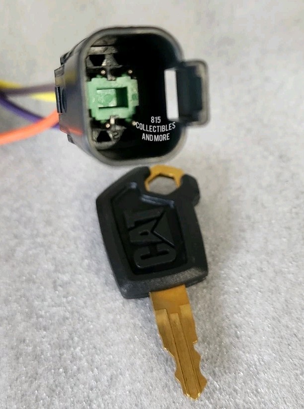 CATERPILLAR CAT KEY START SWITCH 4678535, 467-8535 WITH CAT KEY 5P-8500