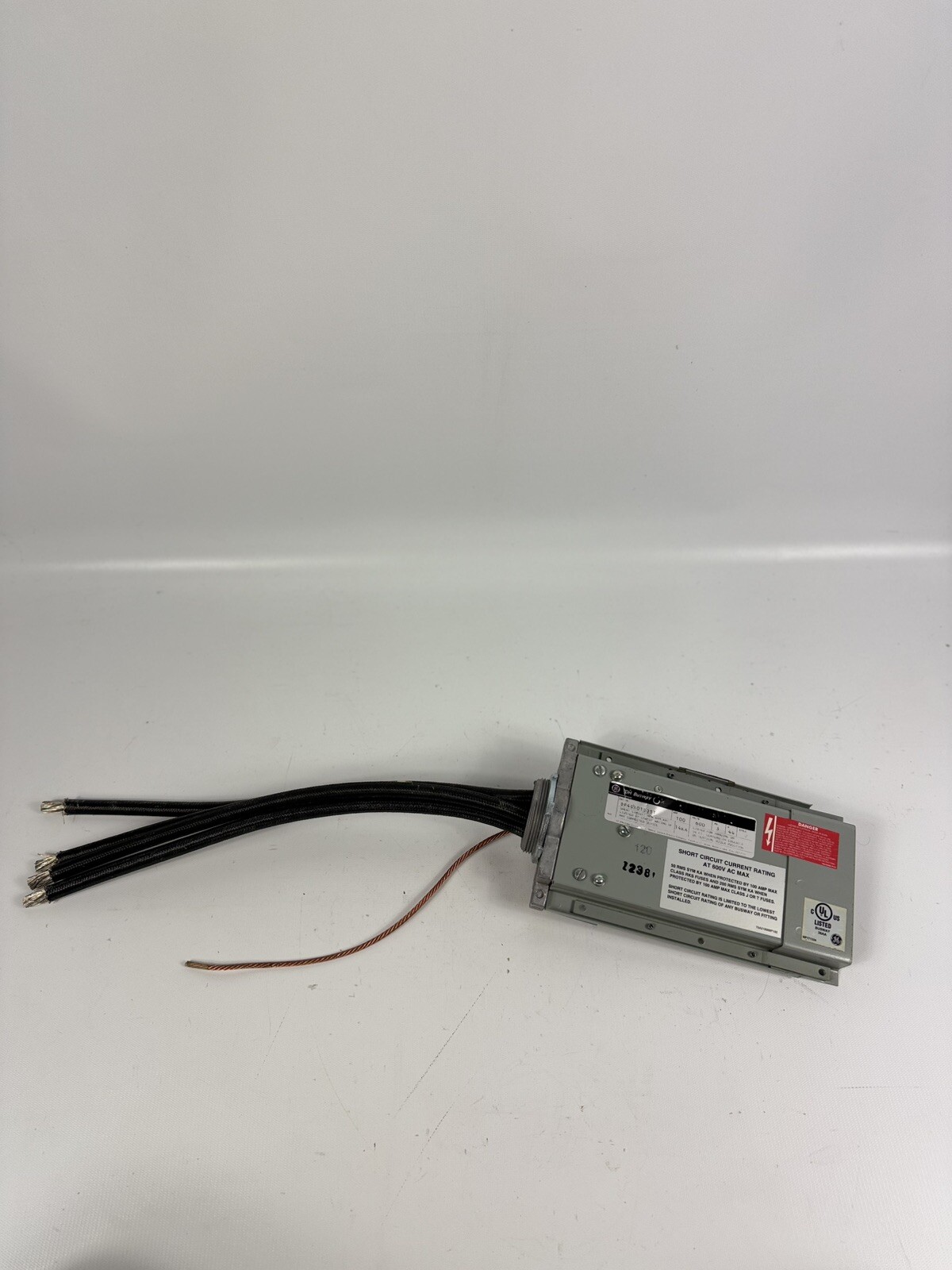 NEW GE DP4GA01SOST 100A 600V 3P DH Busway, 4 Wire With Ground. 100 AMP, DP4