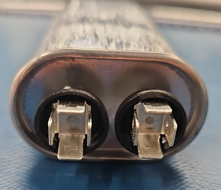 GENERAL ELECTRIC 27L6013S Capacitor 5Uf 660 Vac +60 – 60% 50/60Hz FREE SHIPPING