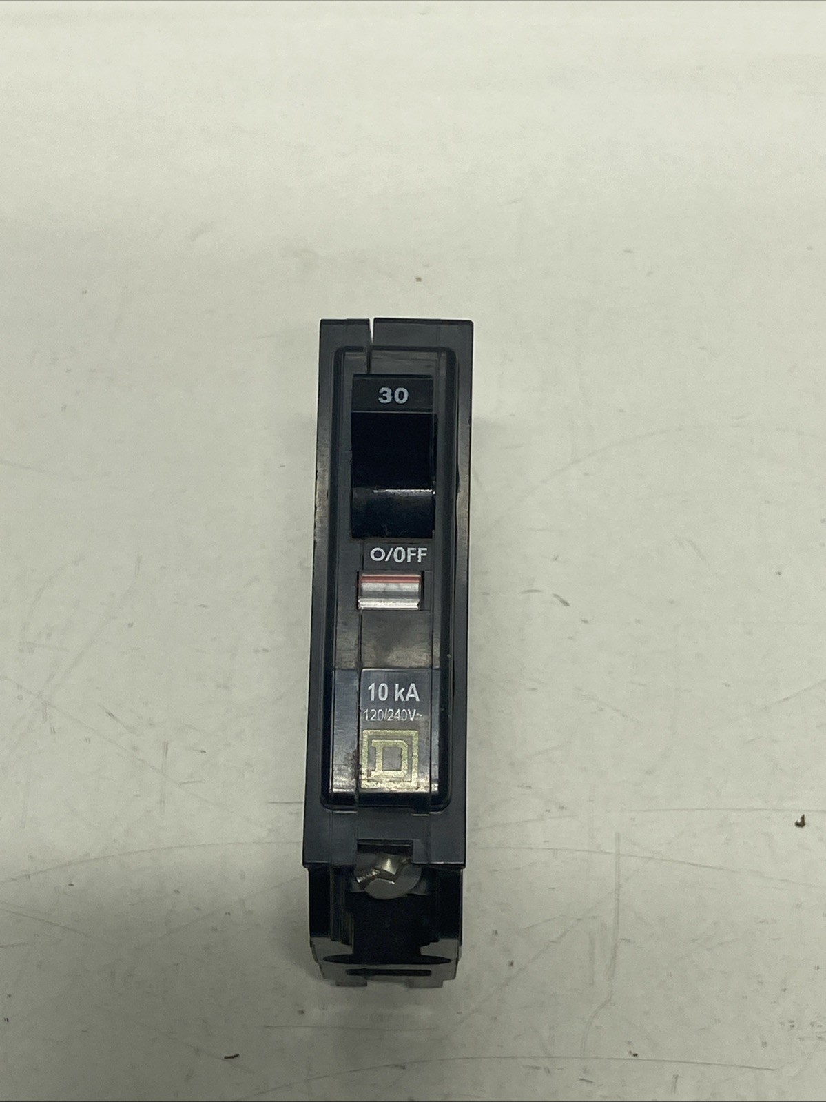 Square D QO130 30 Amp 1 Pole 120/240V Circuit Breaker Type QO Yellow «D»