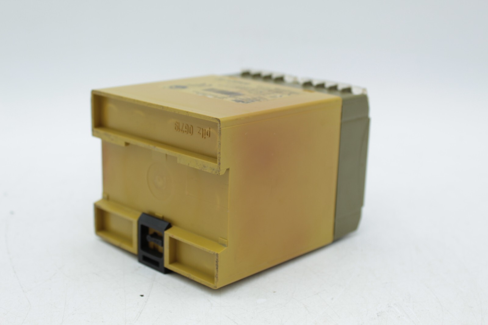 Pilz PNOZ V 30s 24 V DC Emergency Stop Relay