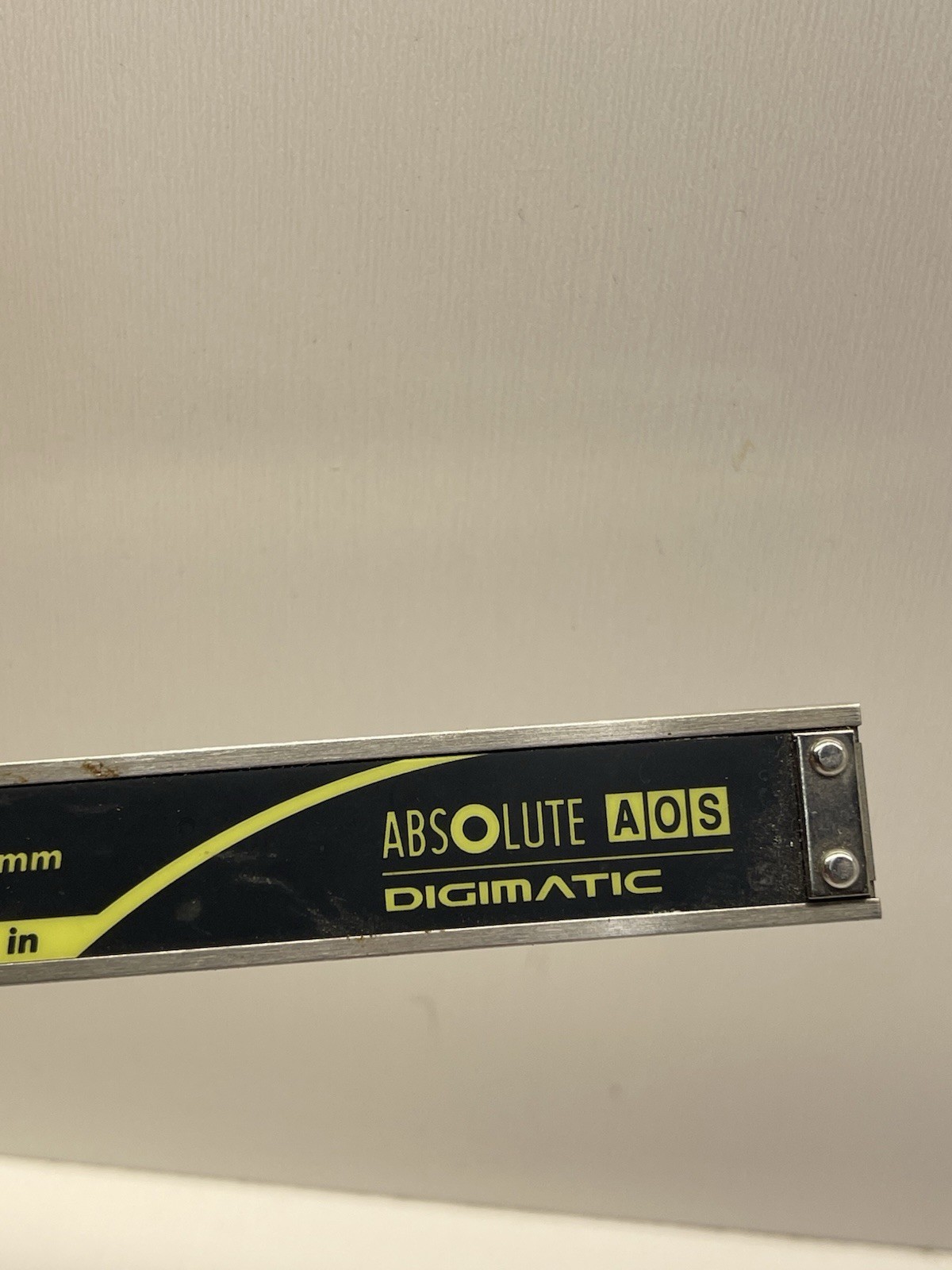 Mitutoyo 6in/150mm Digital Caliper 500-196-30 Model No. CD-6″ CS, Made in Japan
