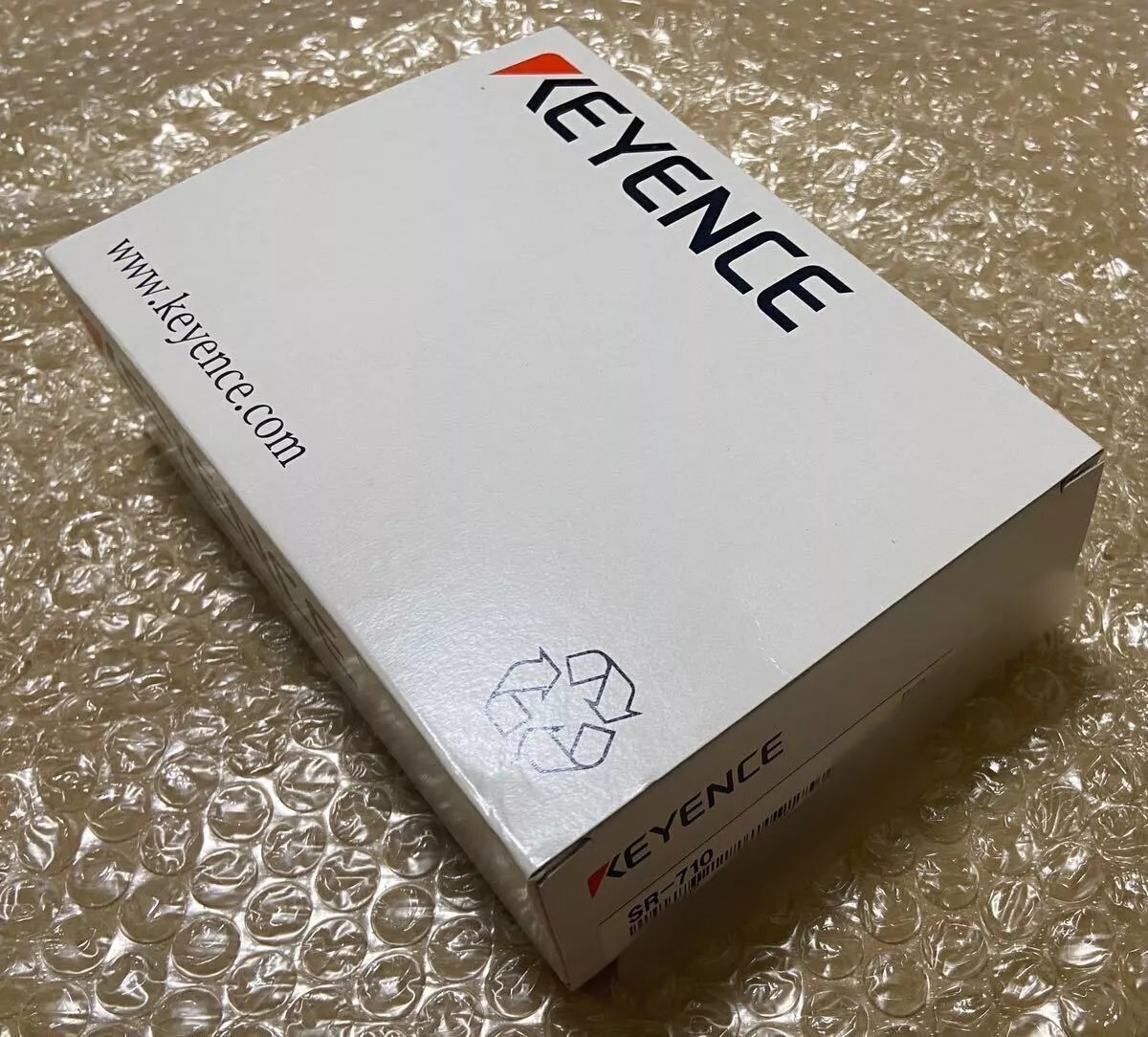 UPS Shipping Keyence SR-710 Ultra Compact Code Reader SR-710 US Free TAX