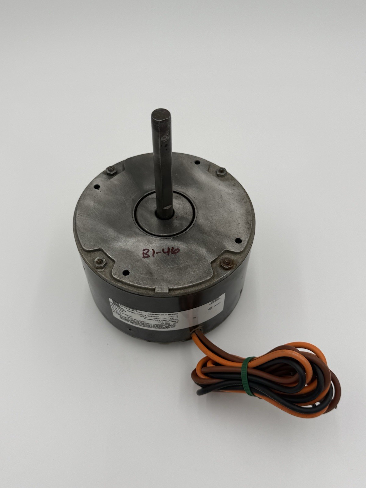 Emerson K55HXJGH-2667 Condenser Motor 51-21854-01 1/6HP 208/230V used #B1-46