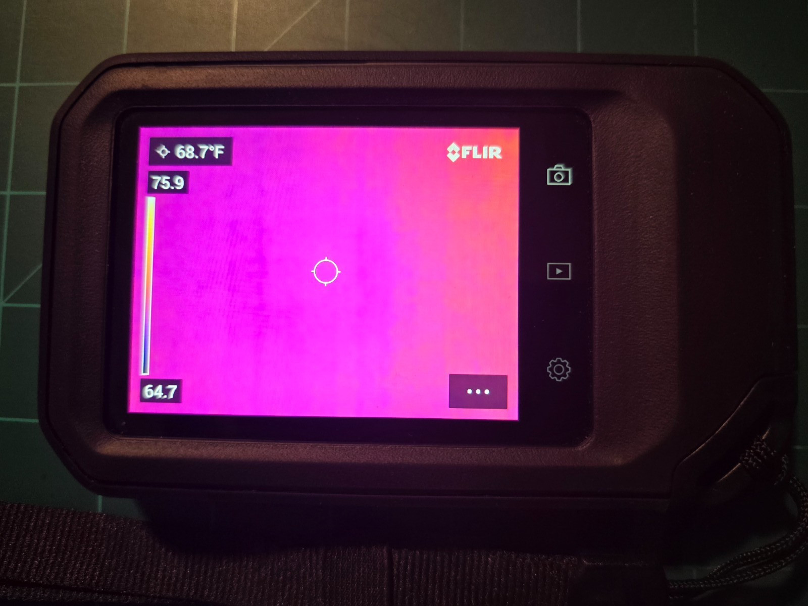FLIR C5 Compact Thermal Imaging Camera – (C8940)
