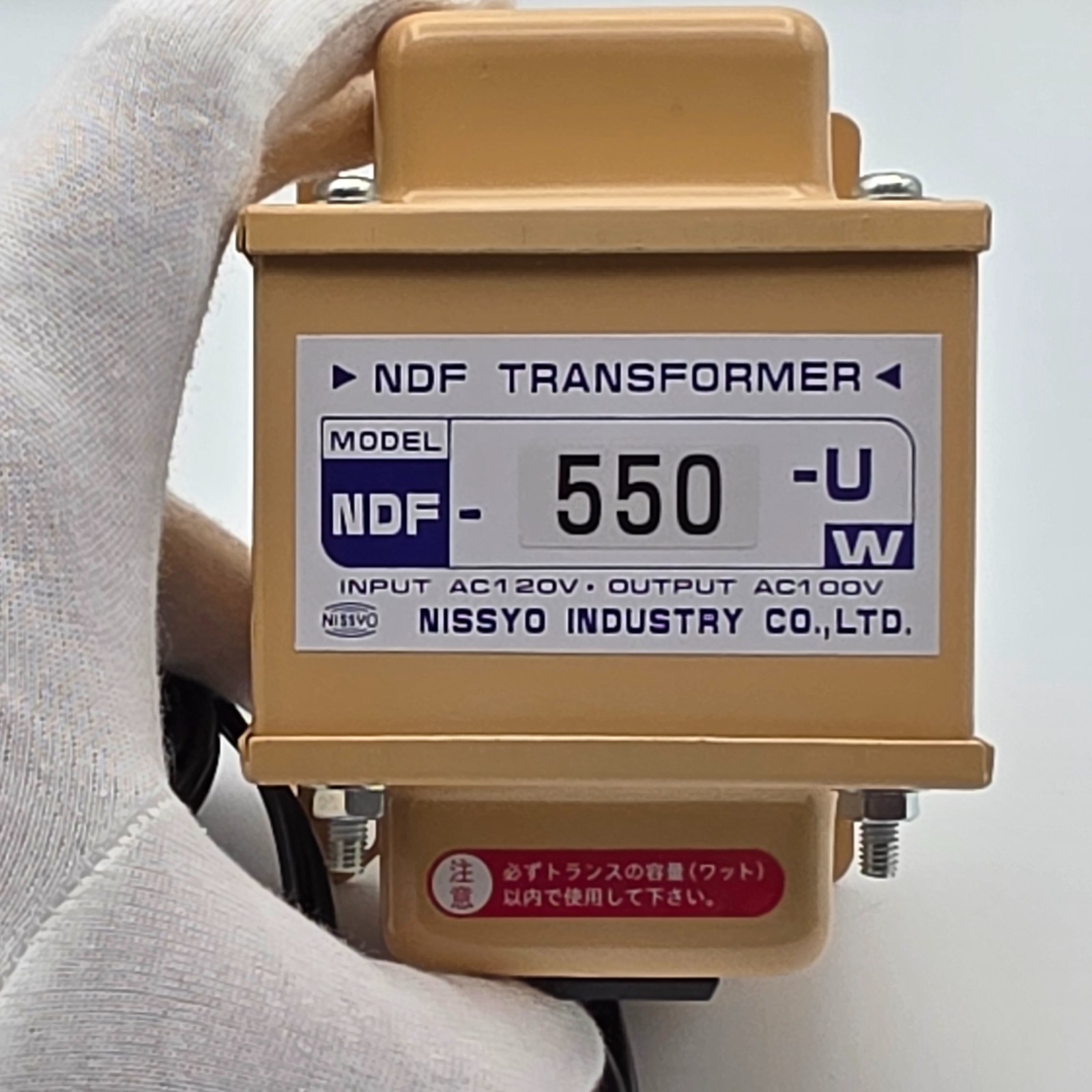 Nissyo NDF-550U Step Down Transformer 110V-130V 550W New From Japan 60018