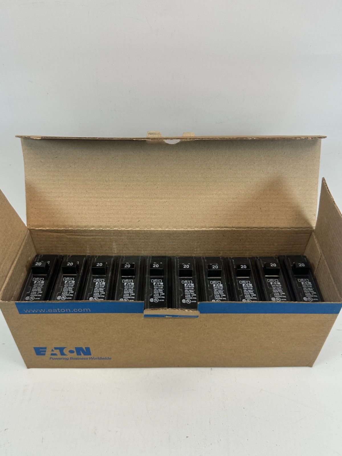 EATON BR120 Circuit Breakers Type BR 20A One Pole (Box of 10) Black – NEW