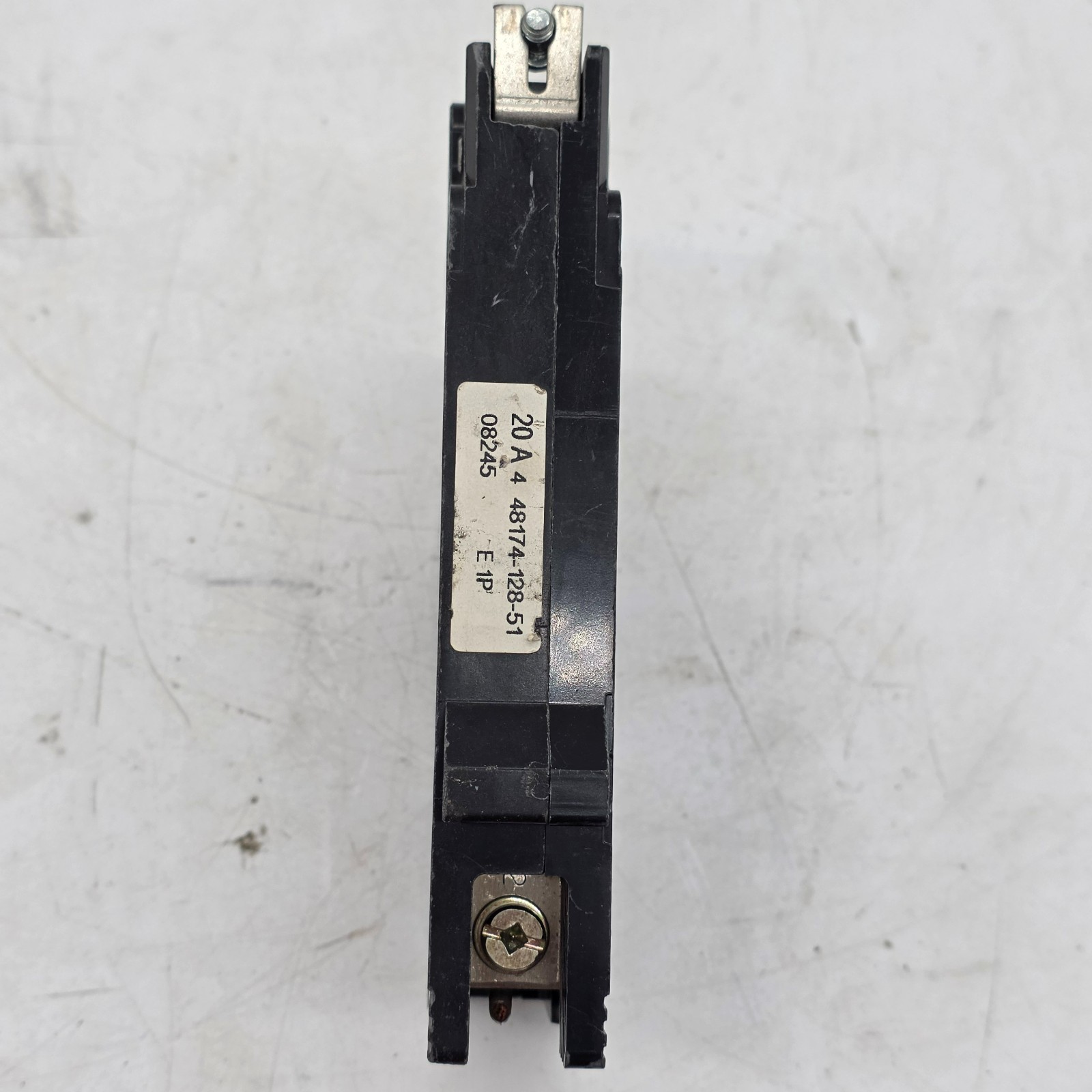 Square D EDB14020 20A 1 Pole 277V Bolt-On Circuit Breaker HID SWD Open Box