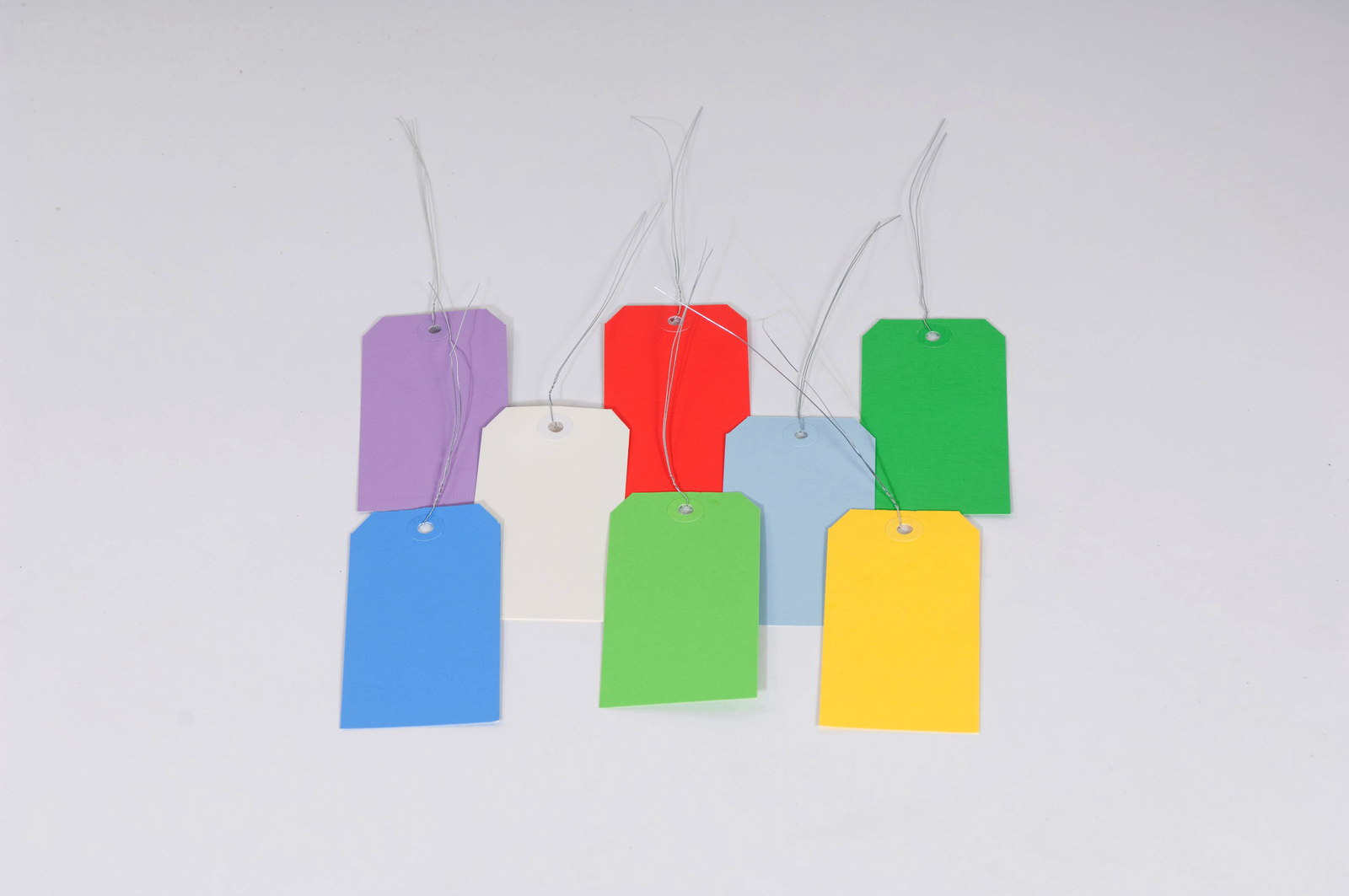 #8 6 1/4″ x 3 1/8″ 13 Pt. Lt Green Shipping Tags – Pre-Wired 1000/Case