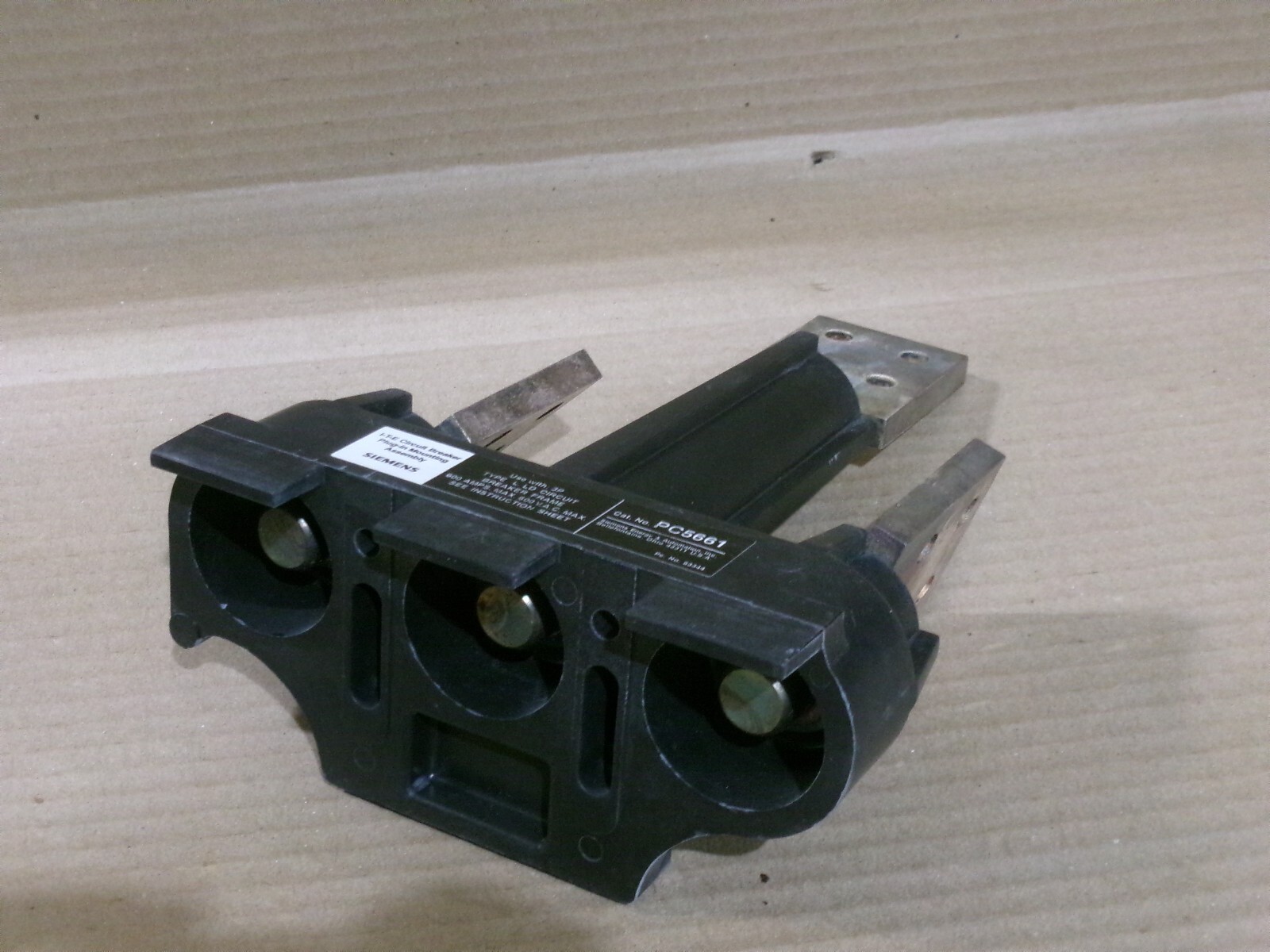 New Siemens PC5661 Plug-In Mounting Assembly For Frame Type L, LD AK