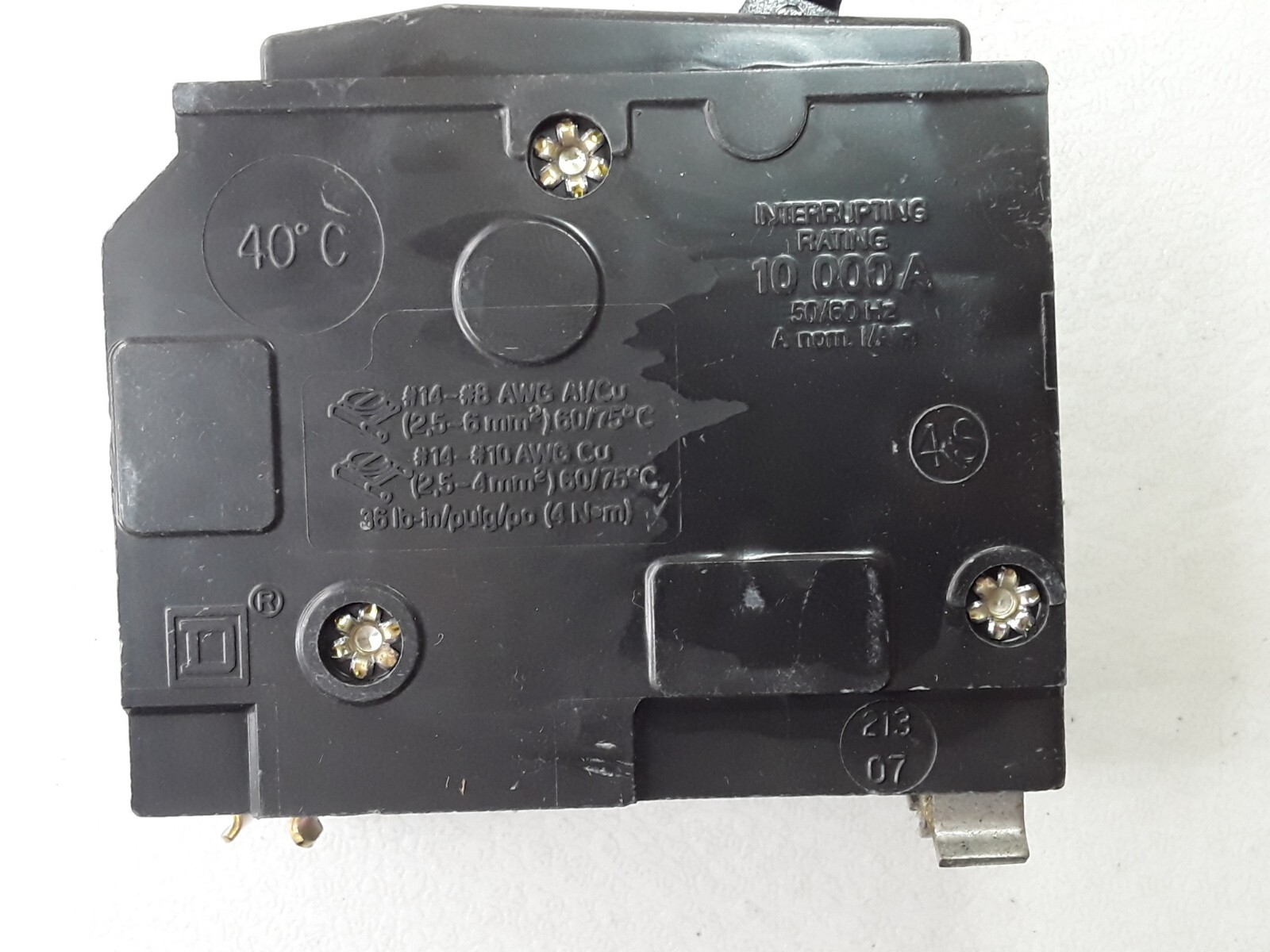 WORKS Square D QO210 2-Pole Circuit Breaker 10A 120/240VAC 1 Phase Plug-In Mount