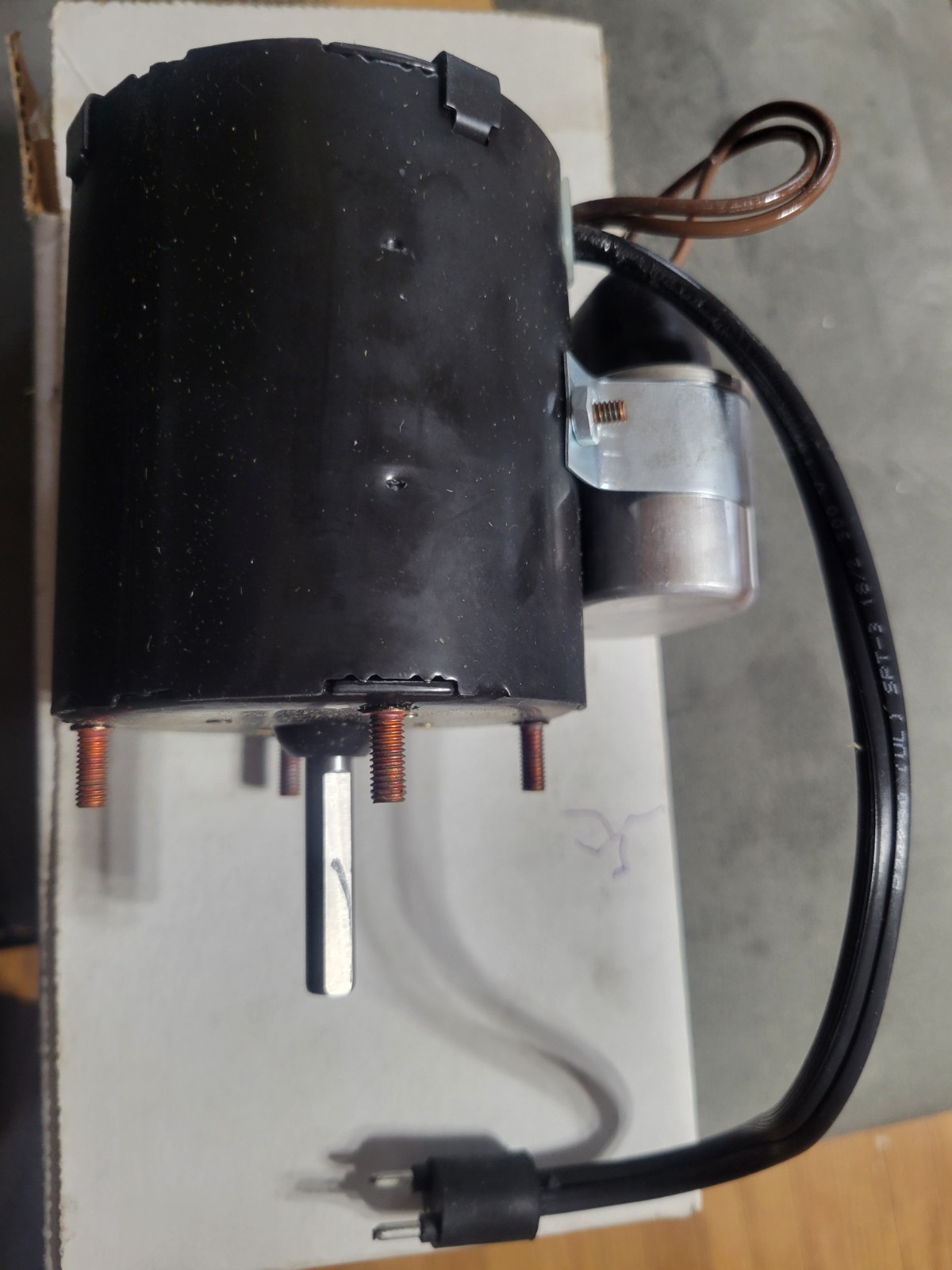 New FASCO U90B1 MOTOR 1/15 HP 1300 RPM 1600 Rpm 120v
