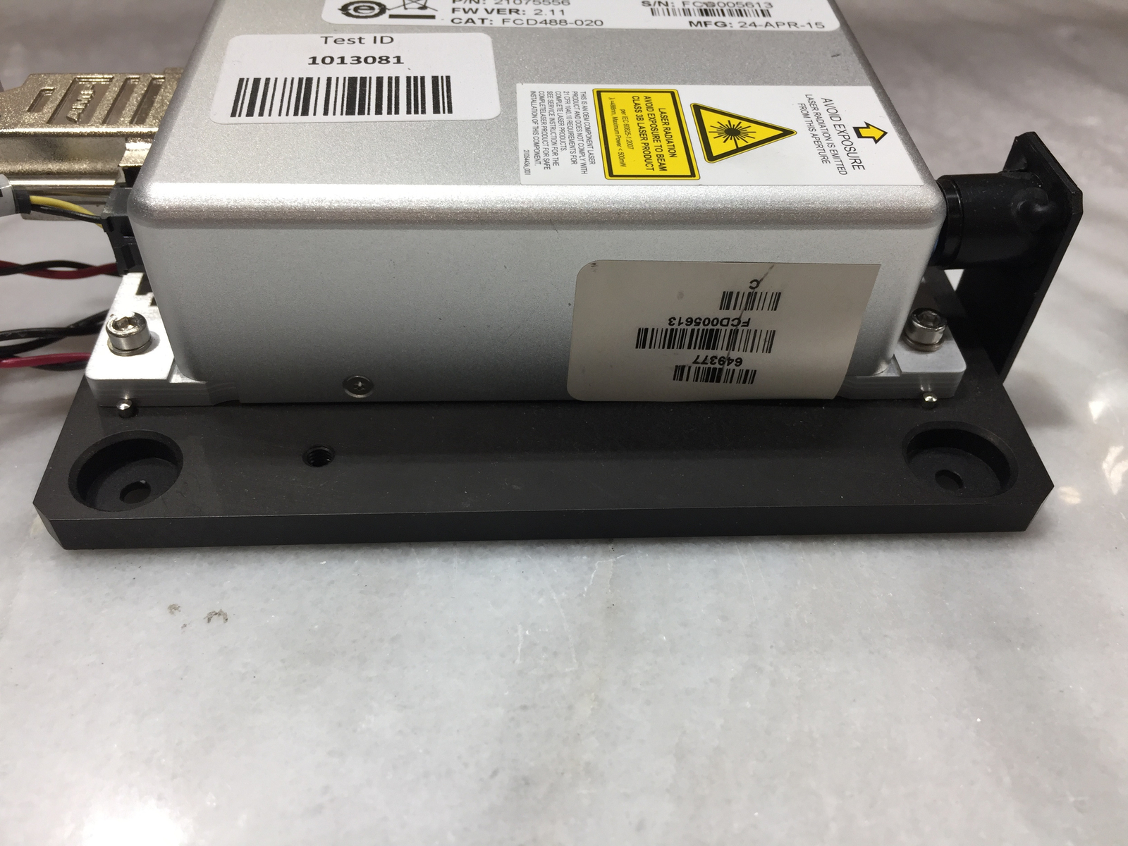 JDSU/JDS Uniphase 21075556 FCD488-020 Continuous Wave Laser V2.11 488nm 500mW