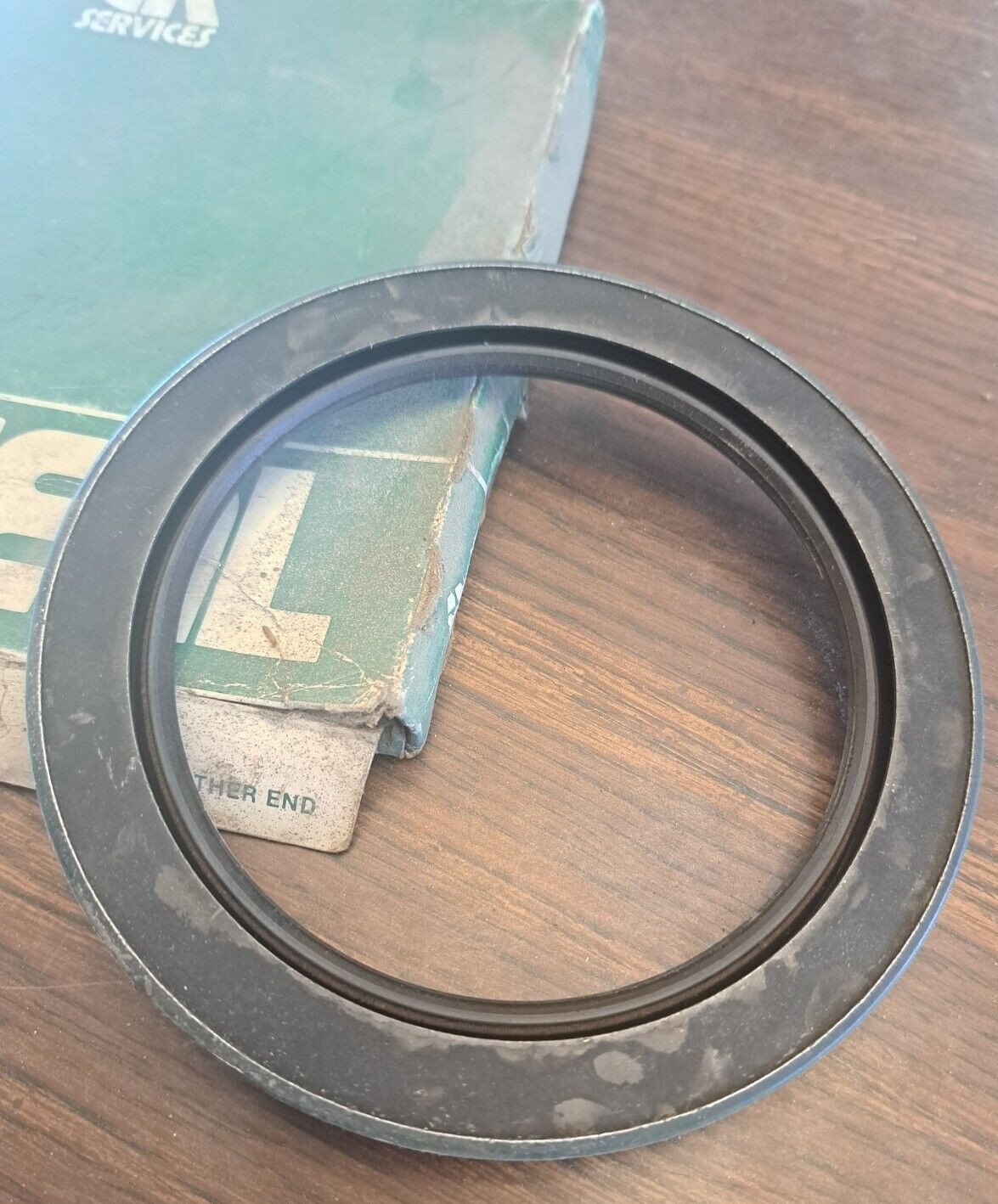 CR Services Oil Seal 37532