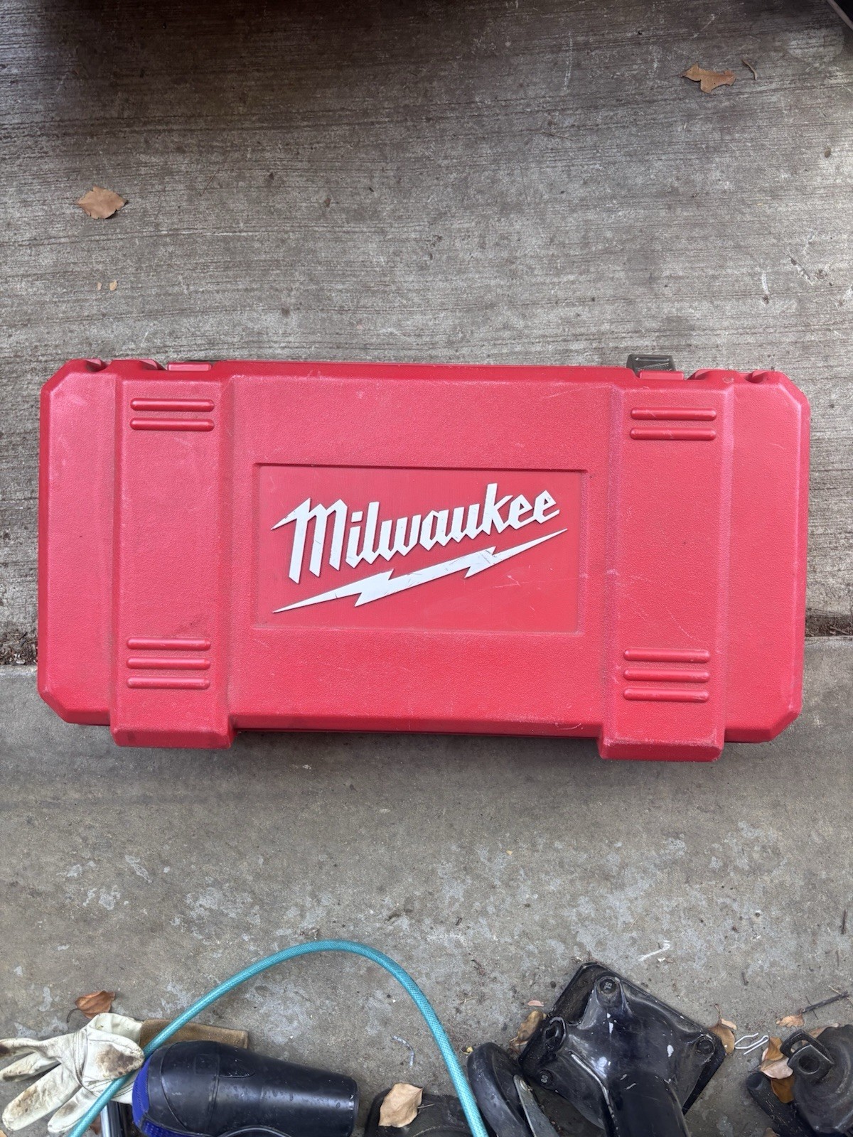 Milwaukee Super Hawg Corded Right Angle Drill with Hard Case