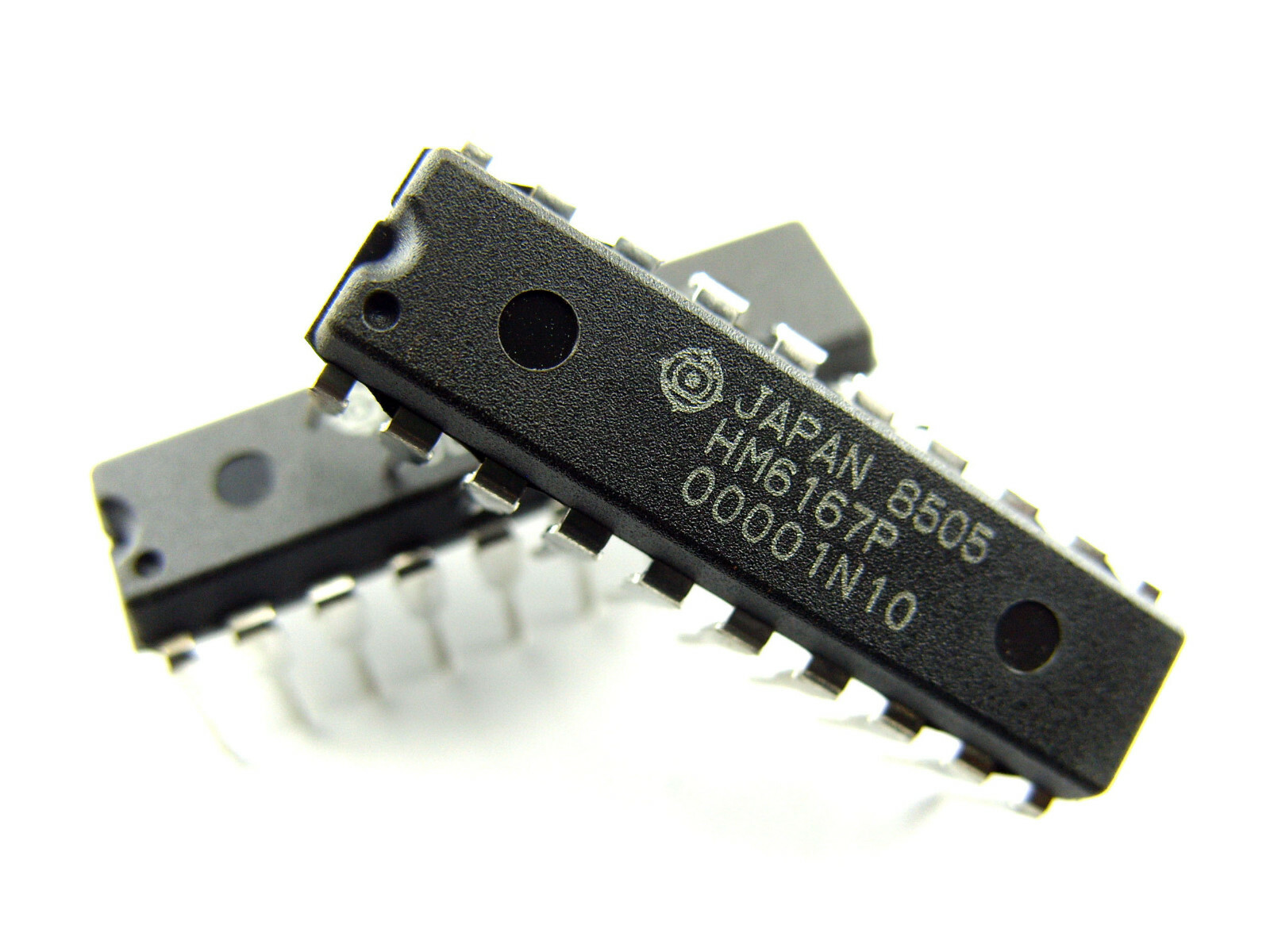 HM6167P CMOS STATIC RAM 16K x 1-bit; 6167 IC HITACHI; DIP-20 [1pcs]