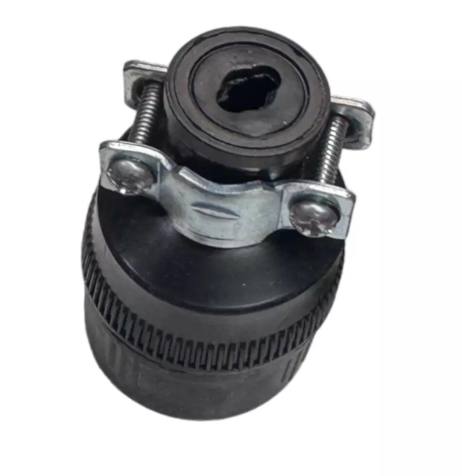 Cooper 224-BOX Straight Blade Rubber Connector 15A 125V (LOT OF 10) **SALE**