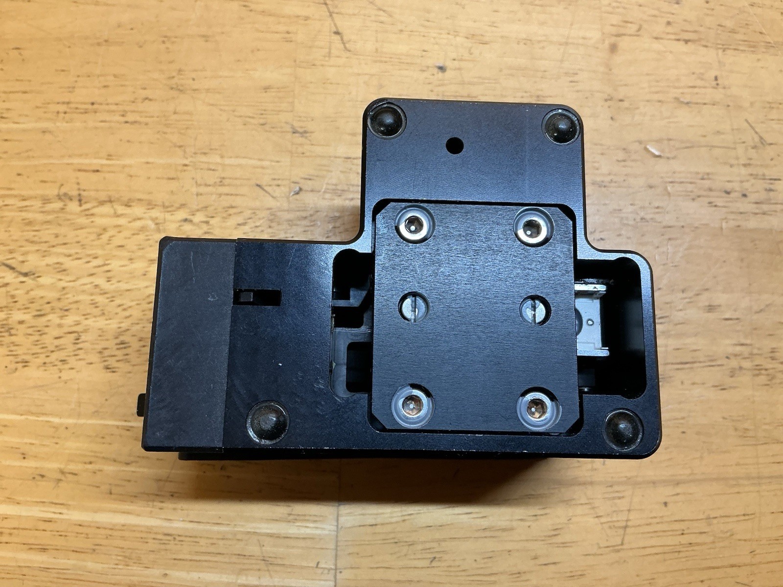 Corning FBC-012 Fiber Optic Cleaver